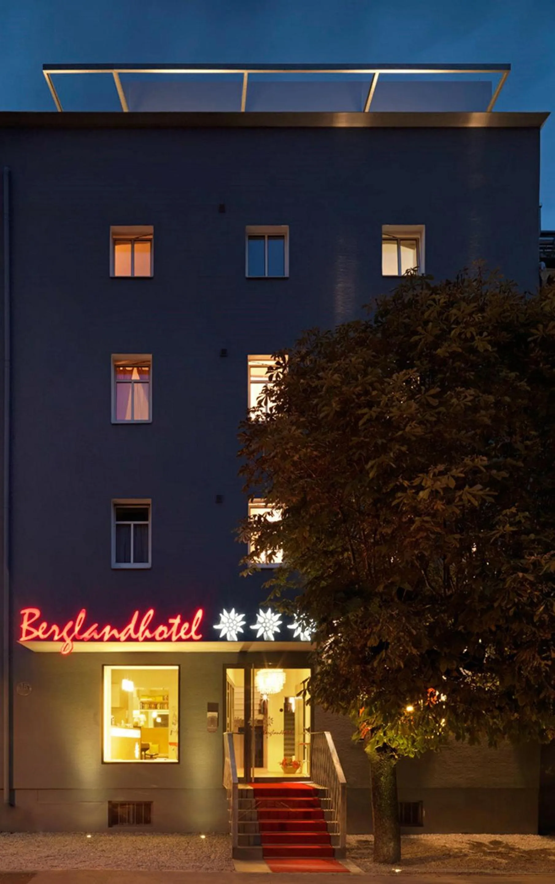 Facade/entrance in Bergland Hotel - Adults only