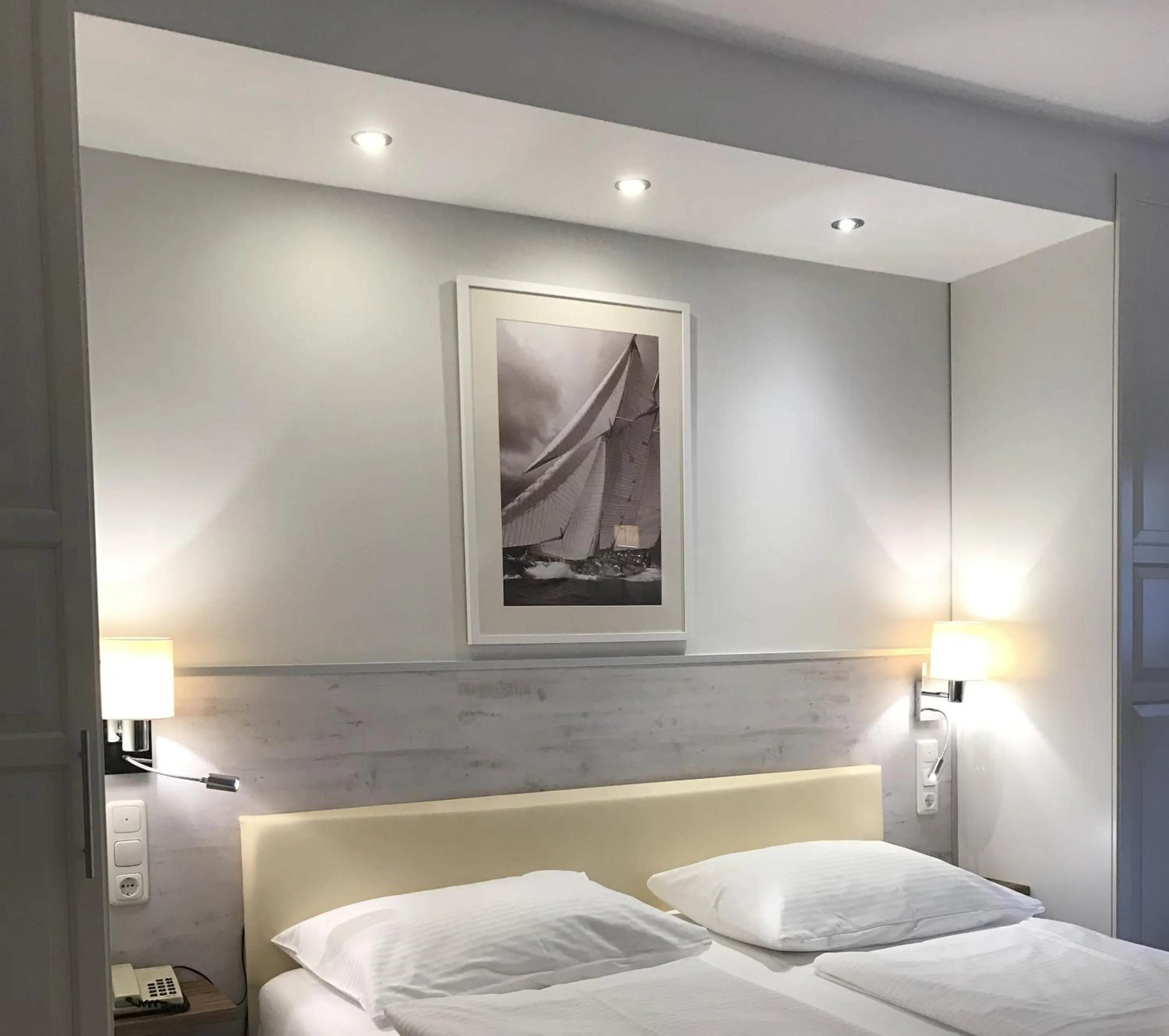 Bedroom, Bed in Bergland Hotel - Adults only