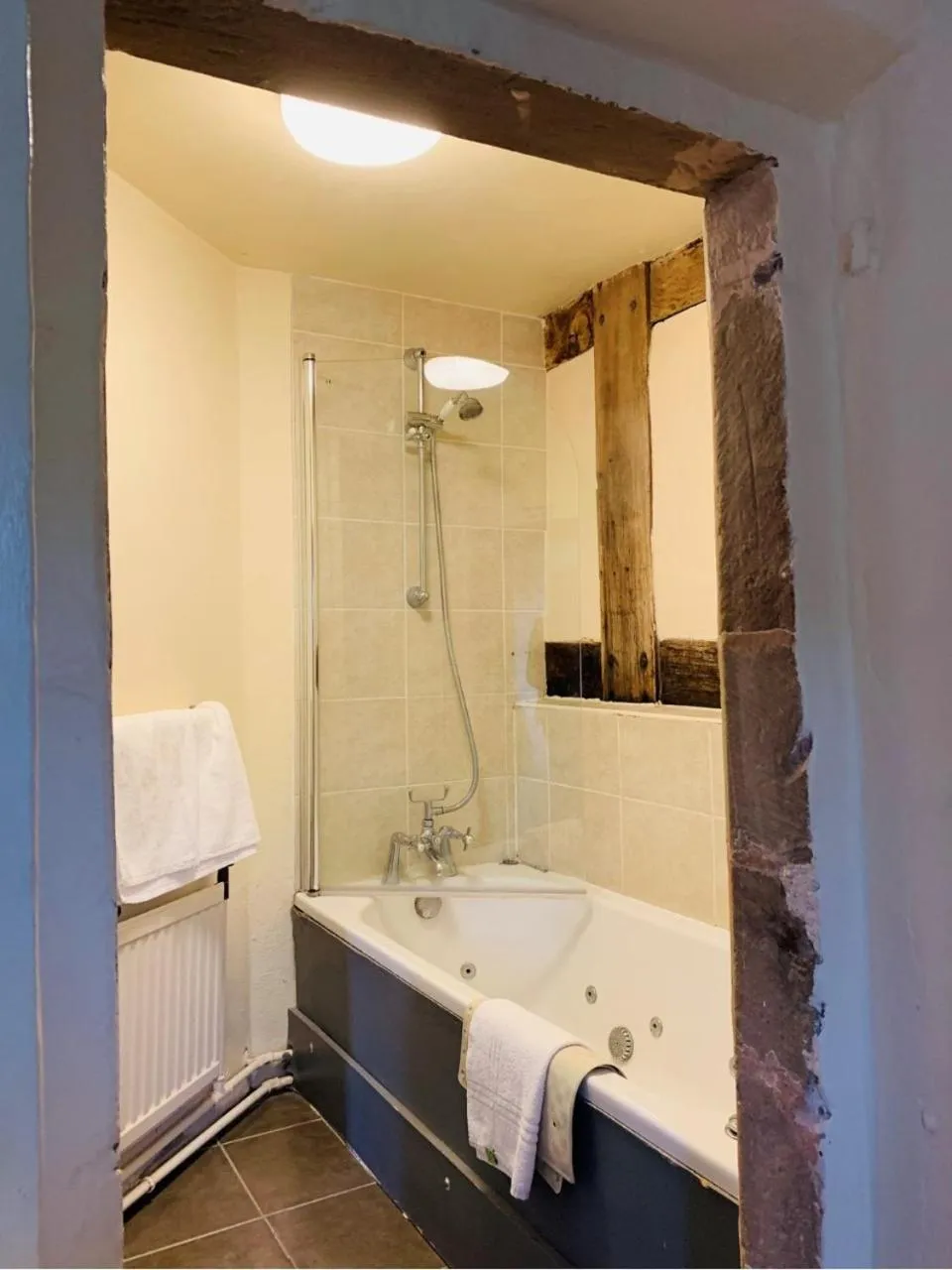 Bathroom in Mercure Telford Hotel