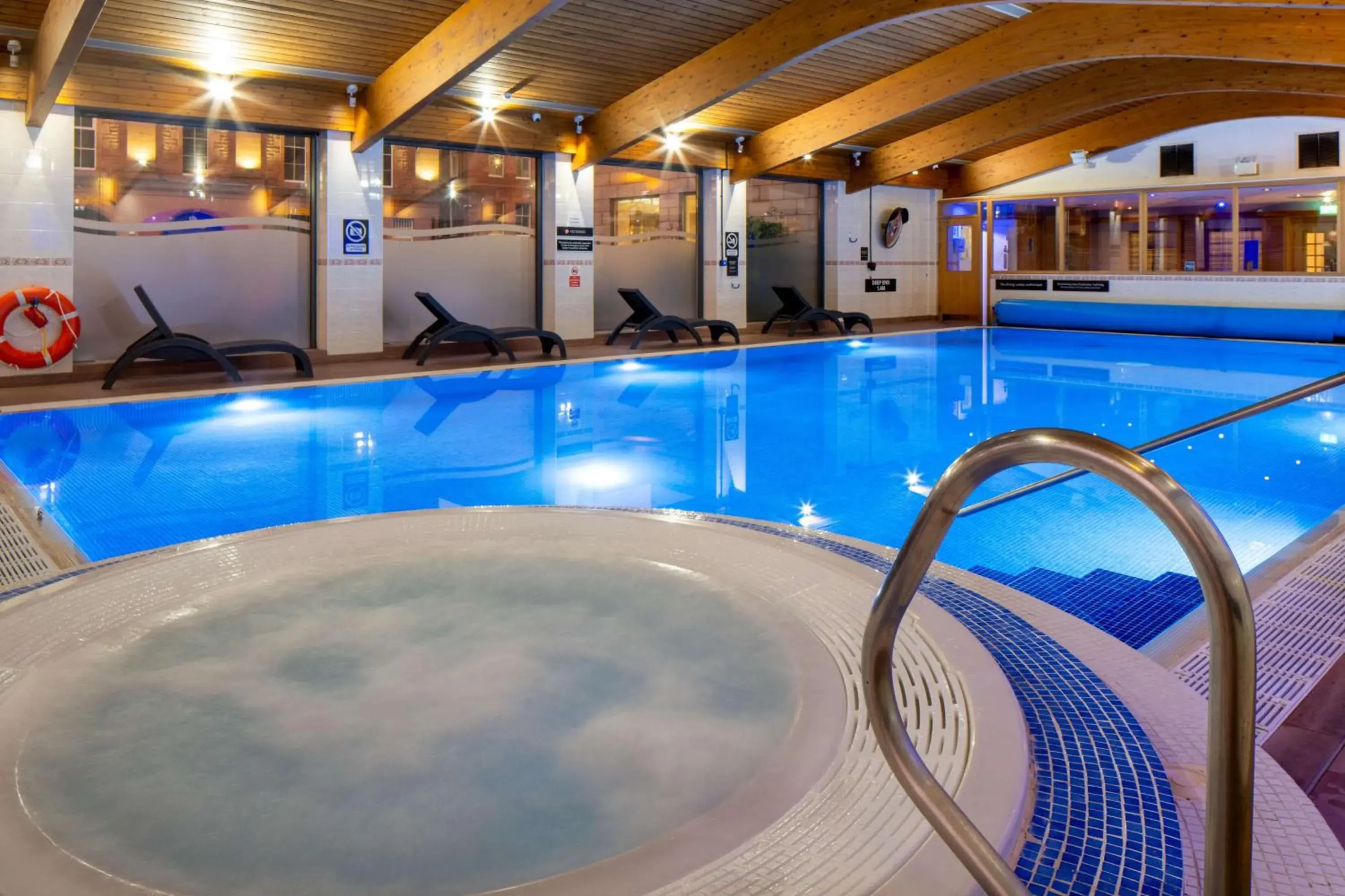 Pool view in Glasgow Argyle Hotel, BW Signature Collection Pool view in Glasgow Argyle Hotel, BW Signature Collection