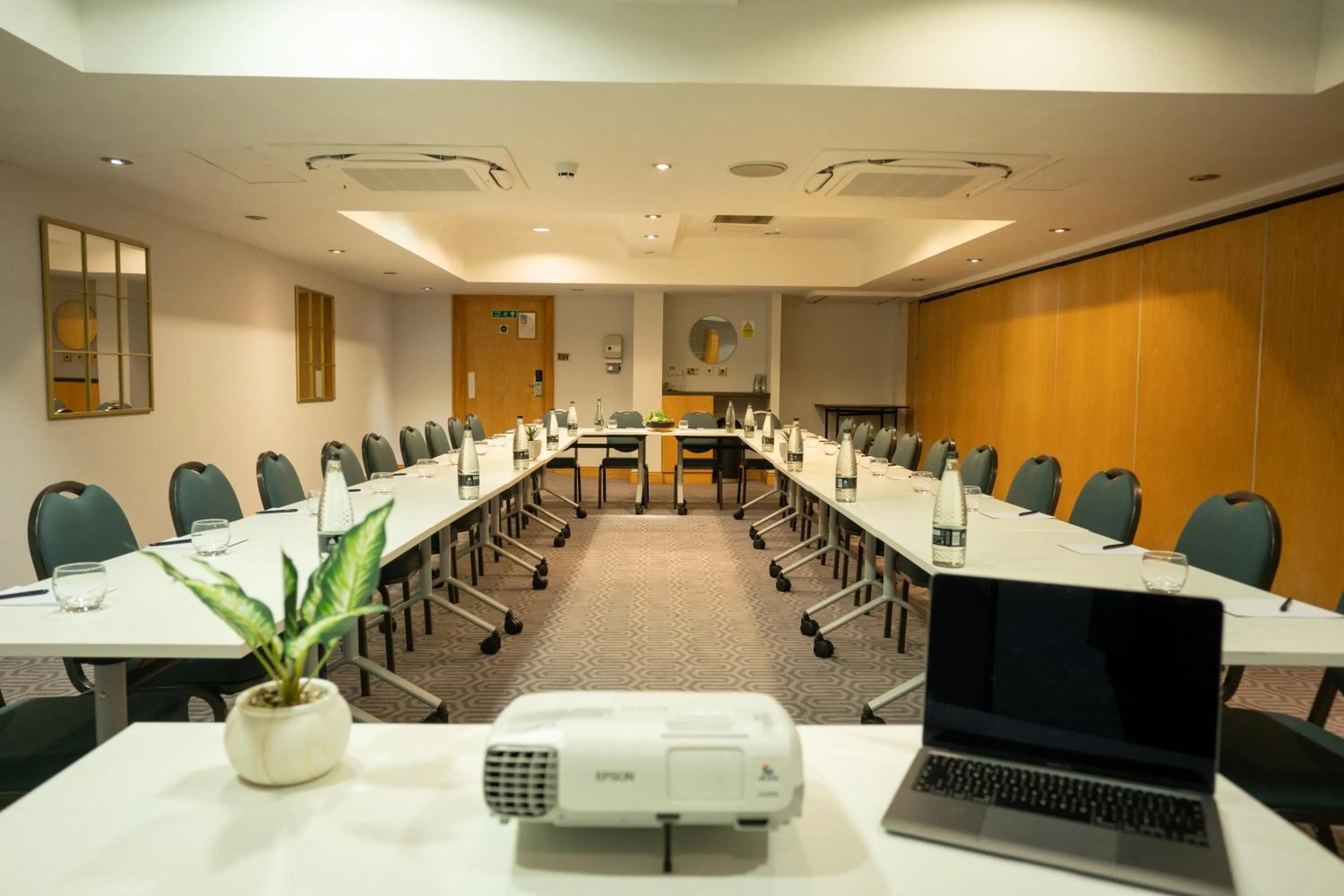 Meeting/conference room in Glasgow Argyle Hotel, BW Signature Collection