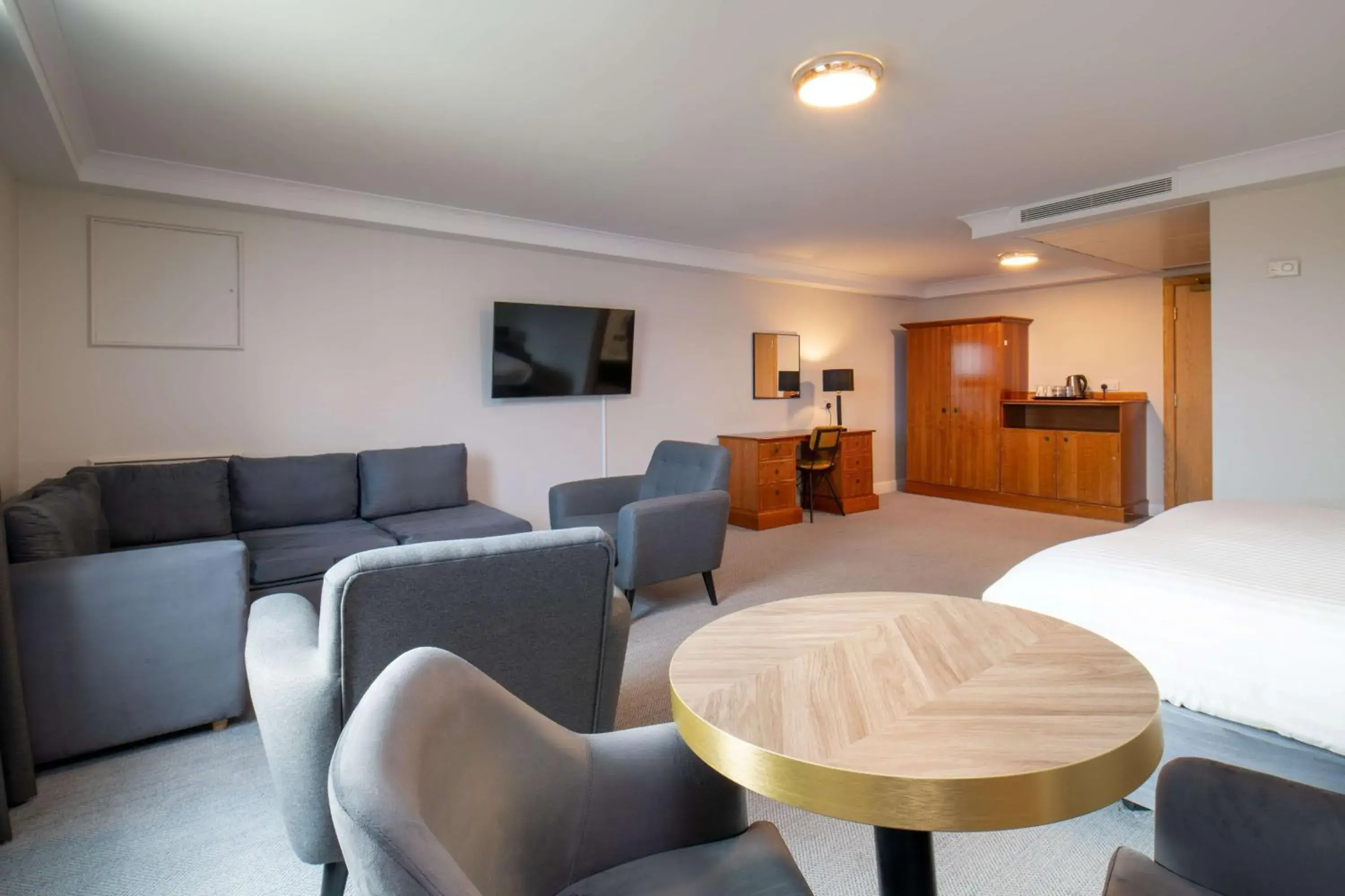 Bedroom in Glasgow Argyle Hotel, BW Signature Collection Bedroom in Glasgow Argyle Hotel, BW Signature Collection