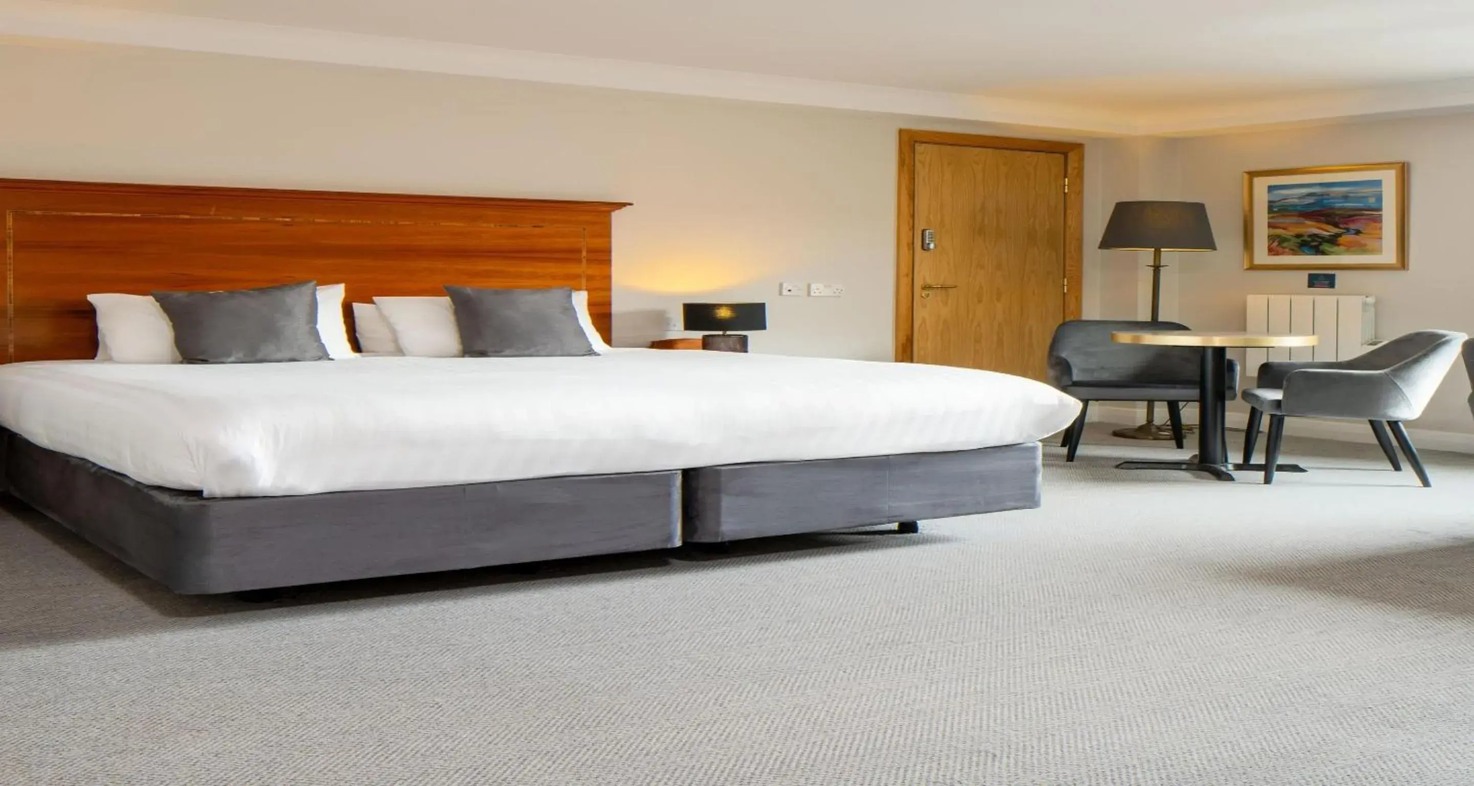 Bedroom, Bed in Glasgow Argyle Hotel, BW Signature Collection Bedroom, Bed in Glasgow Argyle Hotel, BW Signature Collection