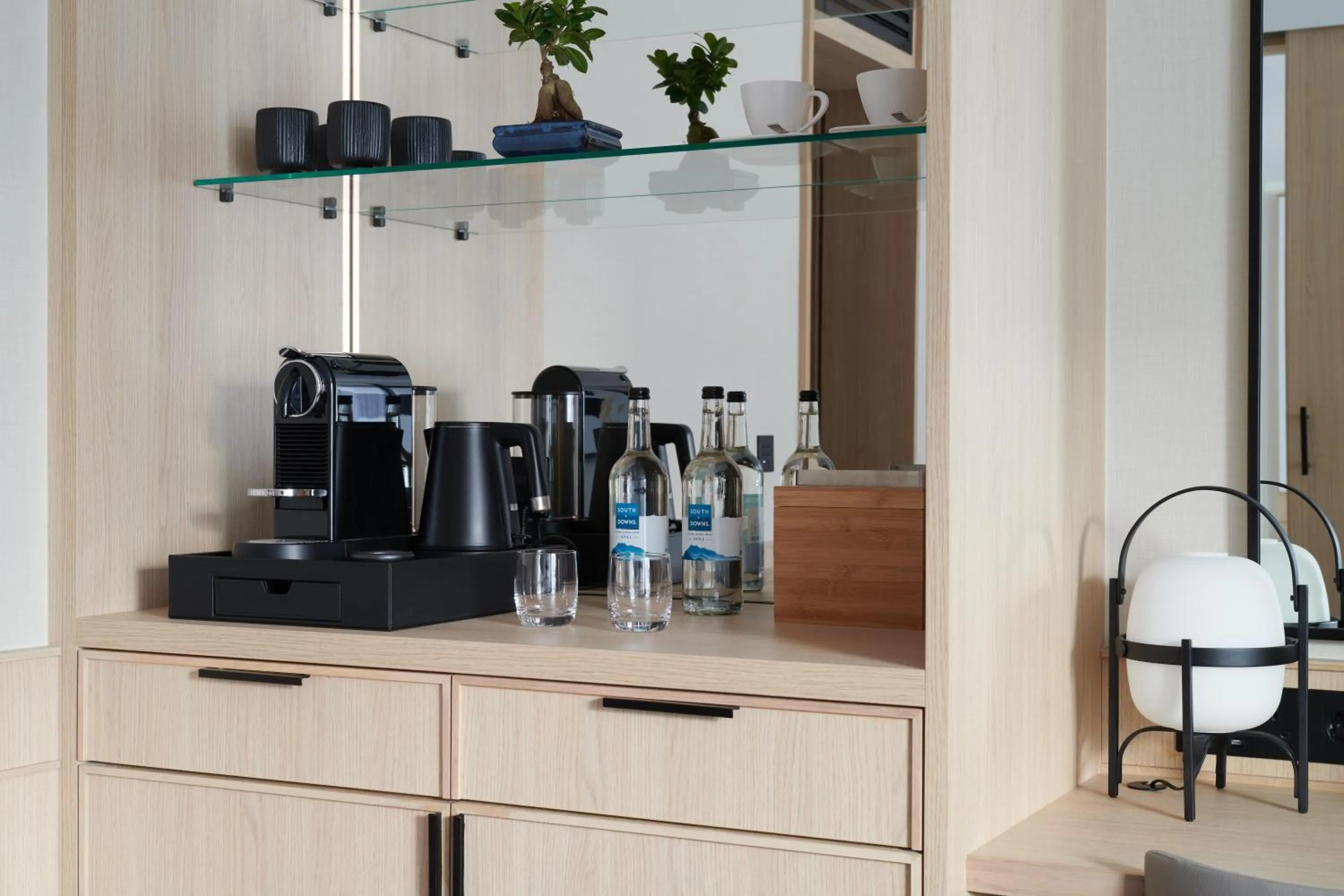 Coffee/tea facilities in Nobu Hotel London Portman Square