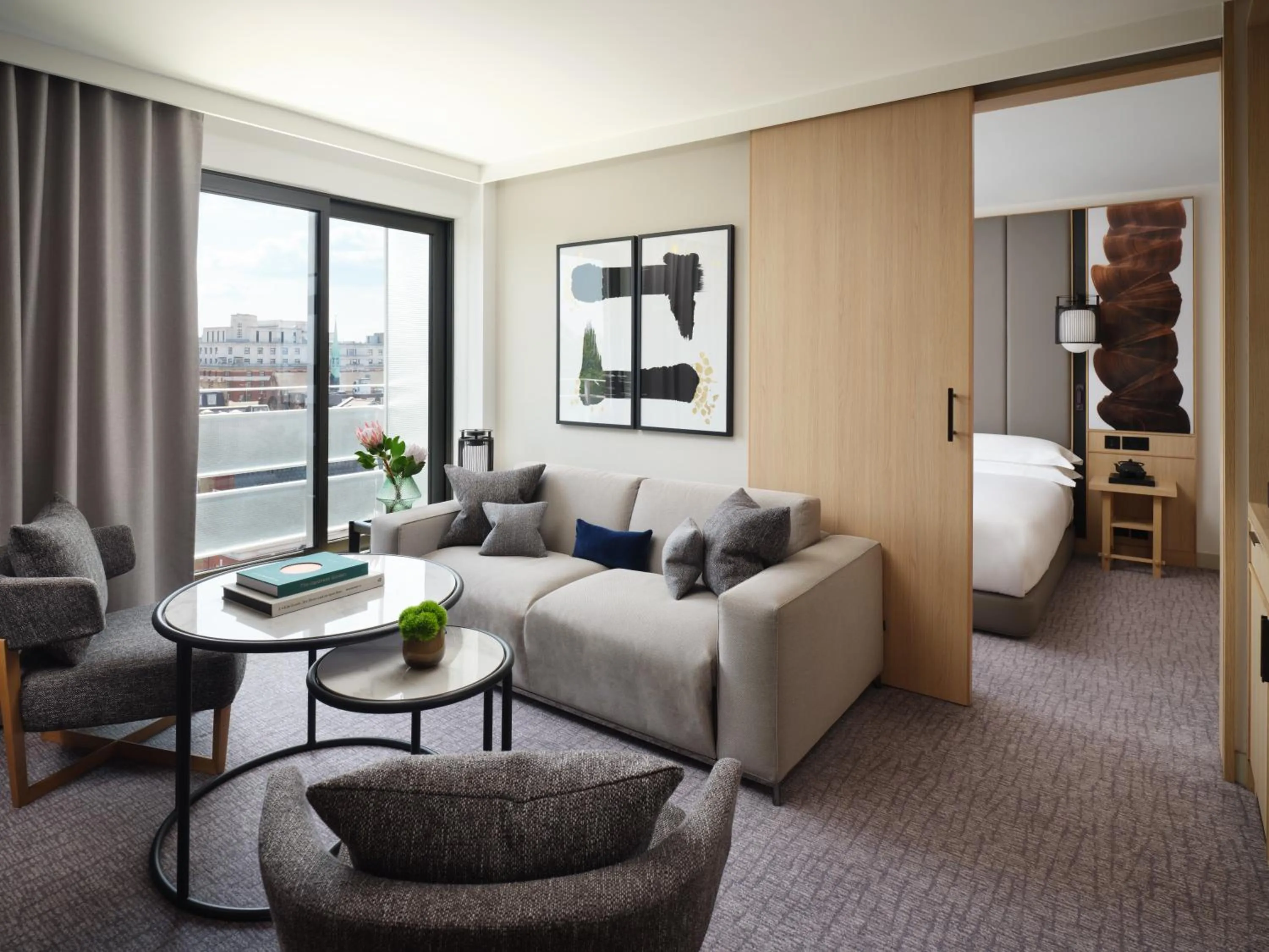 Living room, Bed in Nobu Hotel London Portman Square
