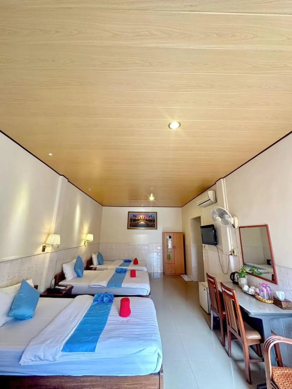 View (from property/room), Bed in Nice Guesthouse