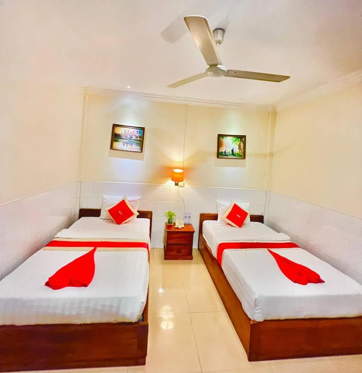 Twin Room in Nice Guesthouse Twin Room in Nice Guesthouse