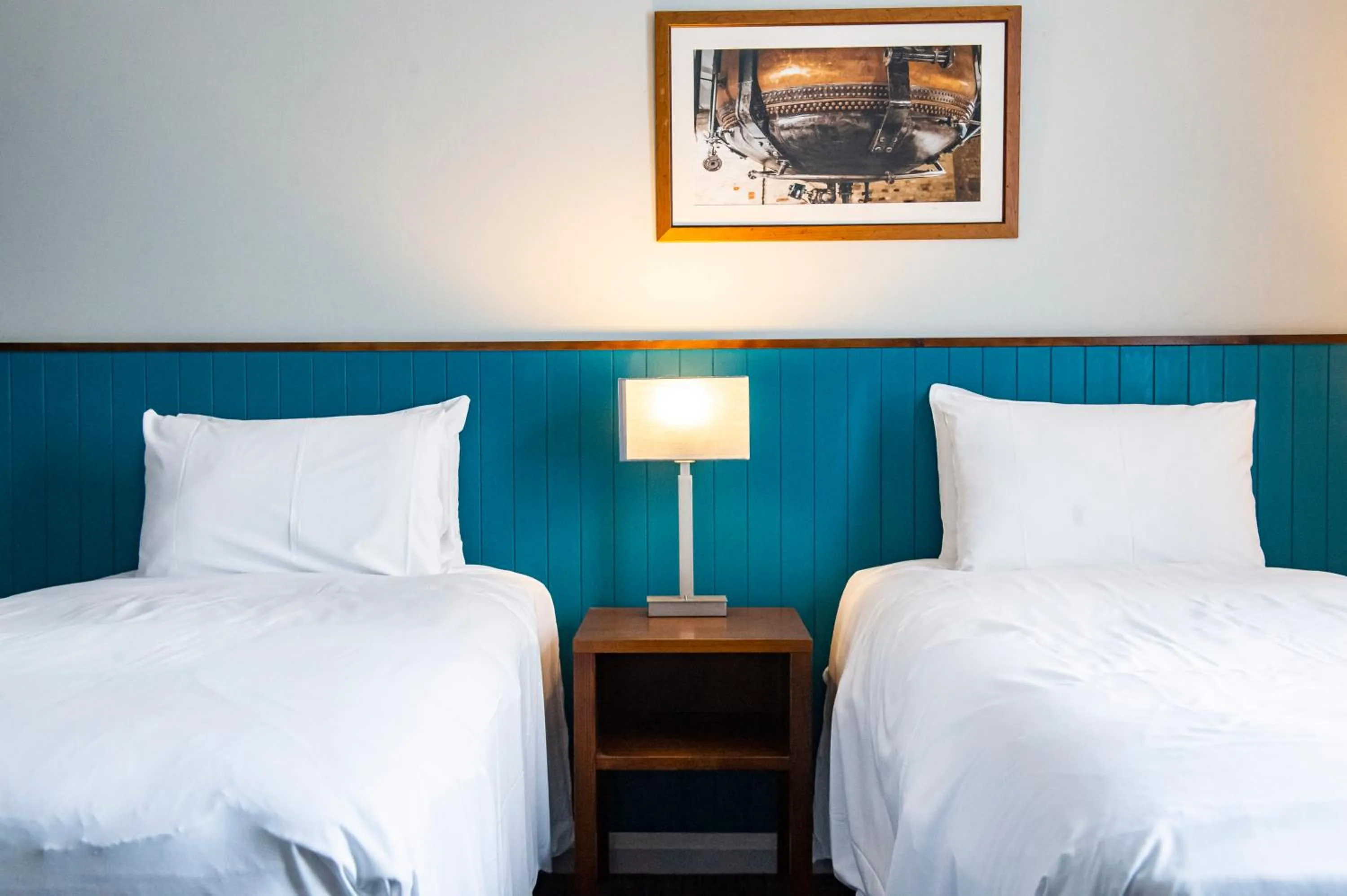 Bed in Highfield Hotel By Greene King Inn