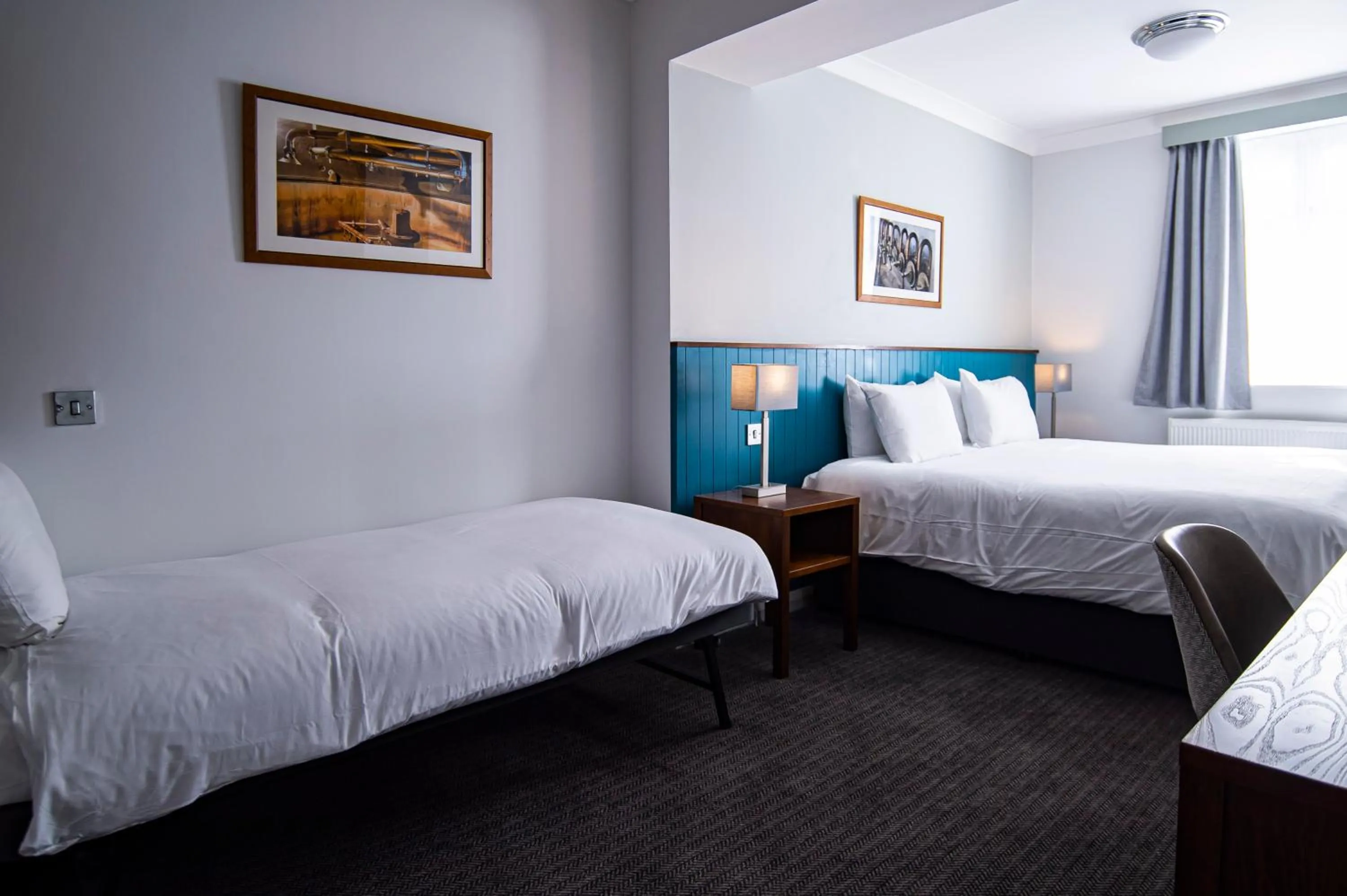 Bed in Highfield Hotel By Greene King Inn