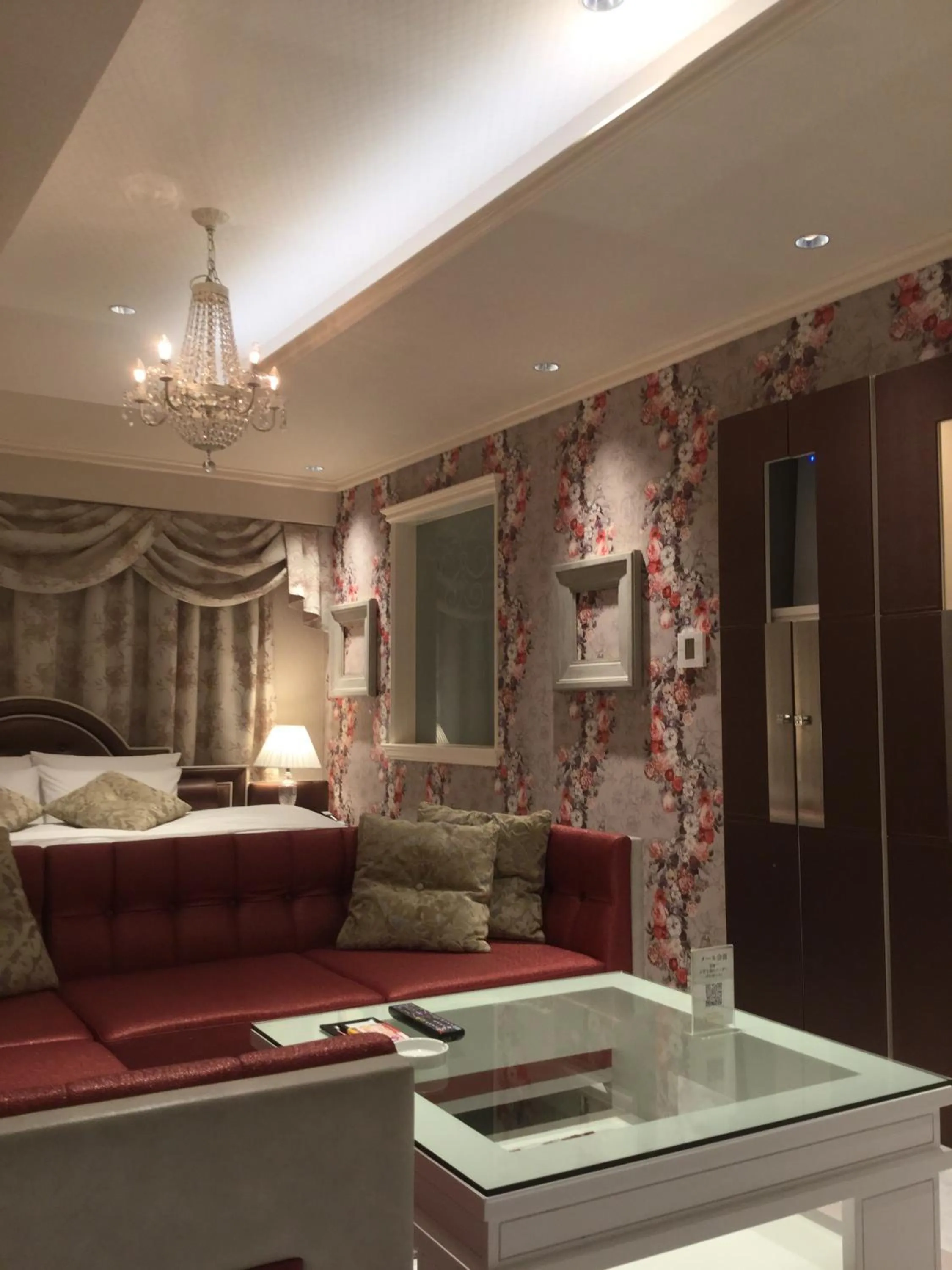 Living room, Bed in Hotel Venus Neo