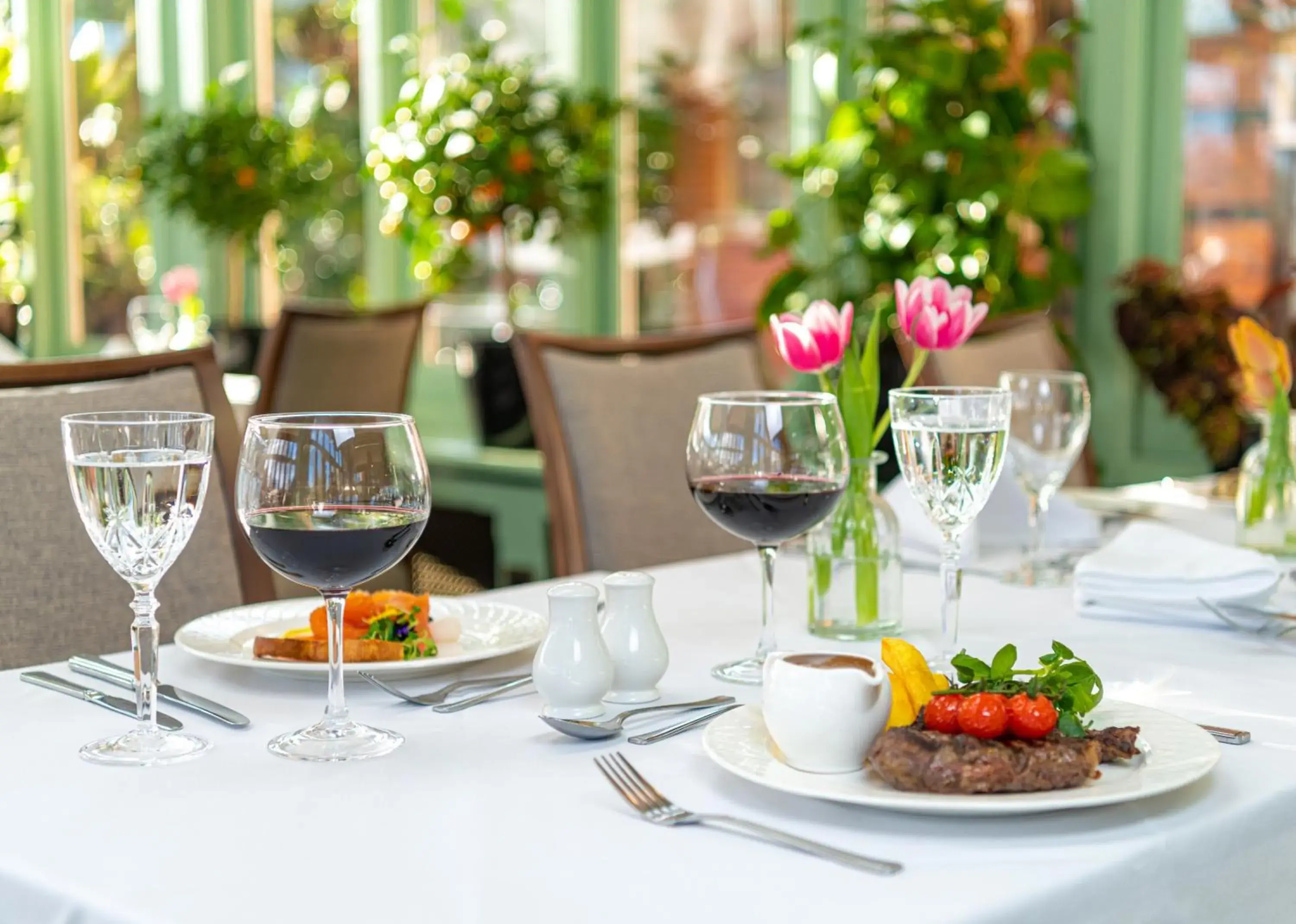 Restaurant/places to eat in The Elvetham Hotel Restaurant/places to eat in The Elvetham Hotel