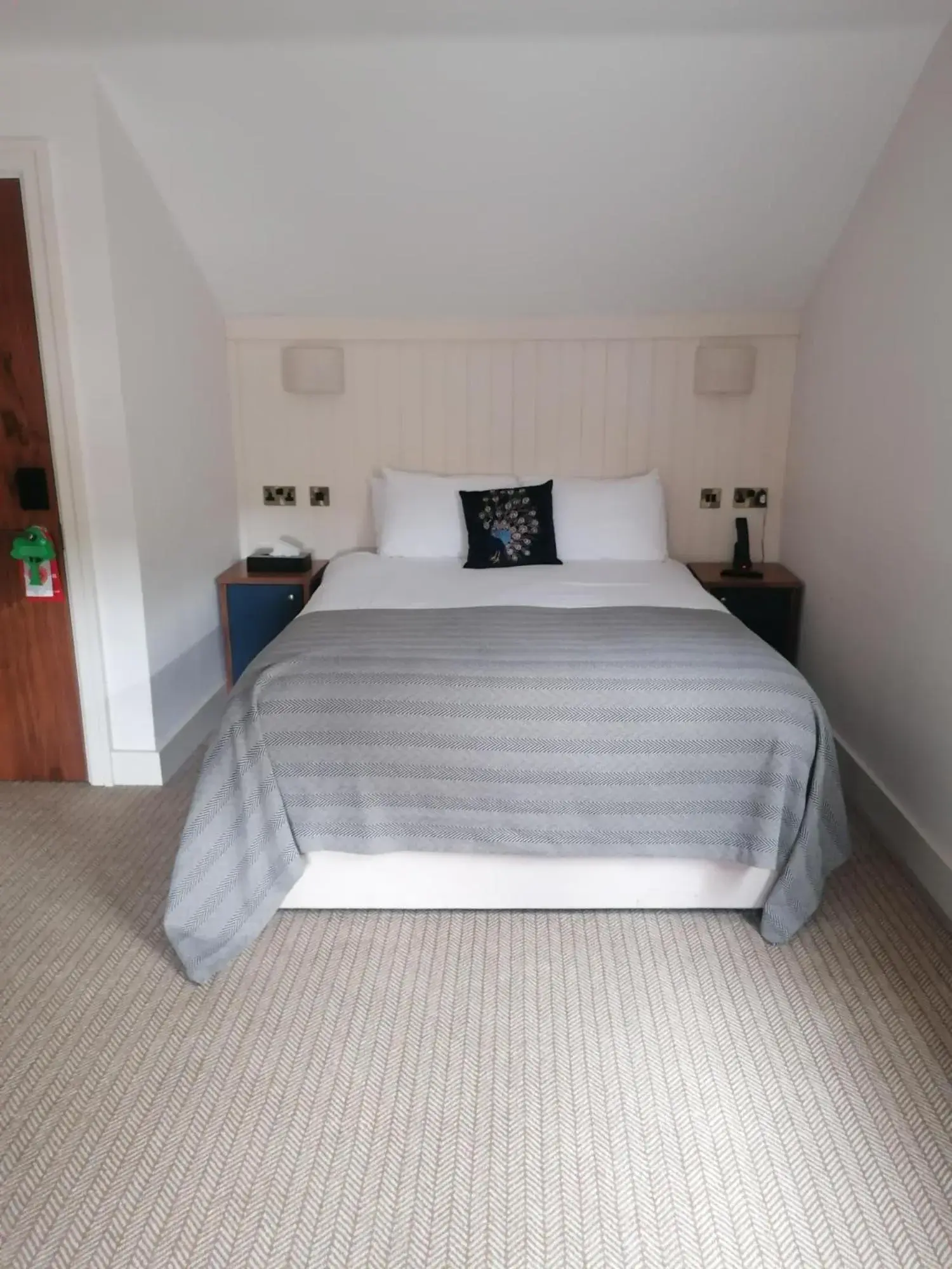 Bed in The Elvetham Hotel Bed in The Elvetham Hotel