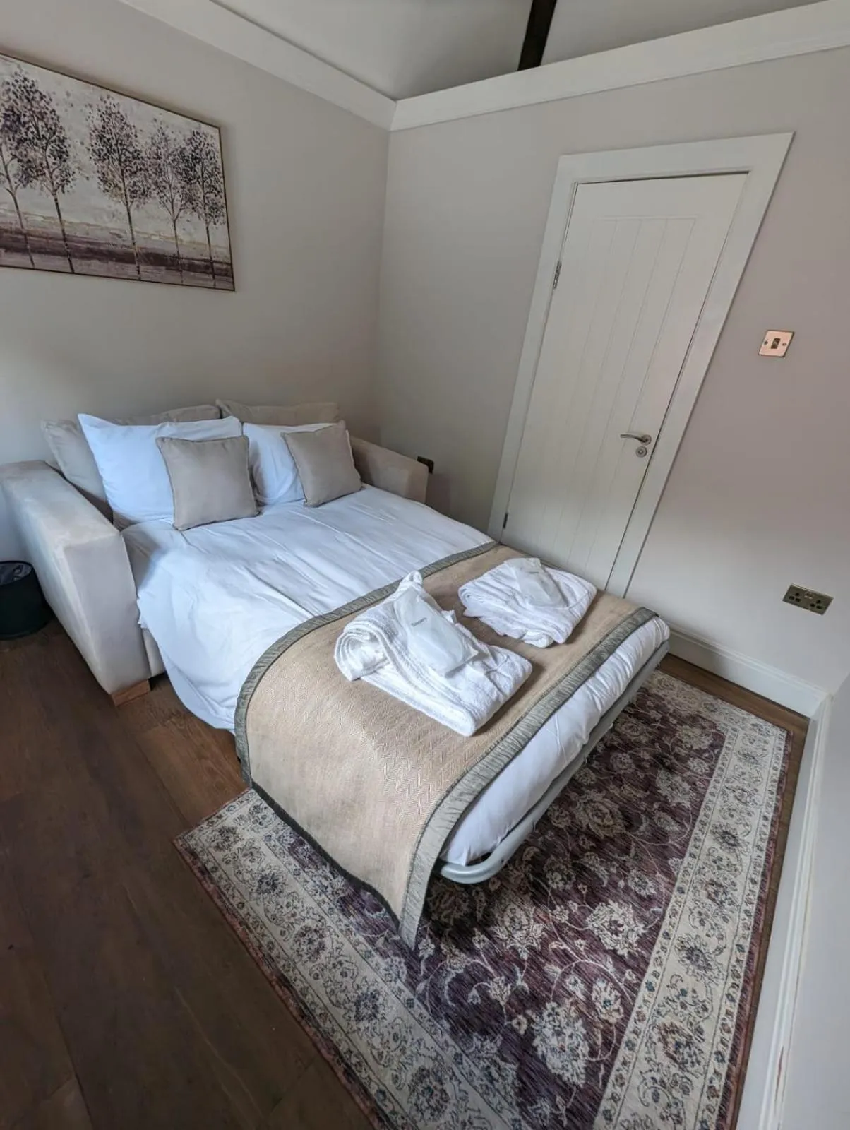 Bedroom, Bed in The Elvetham Hotel