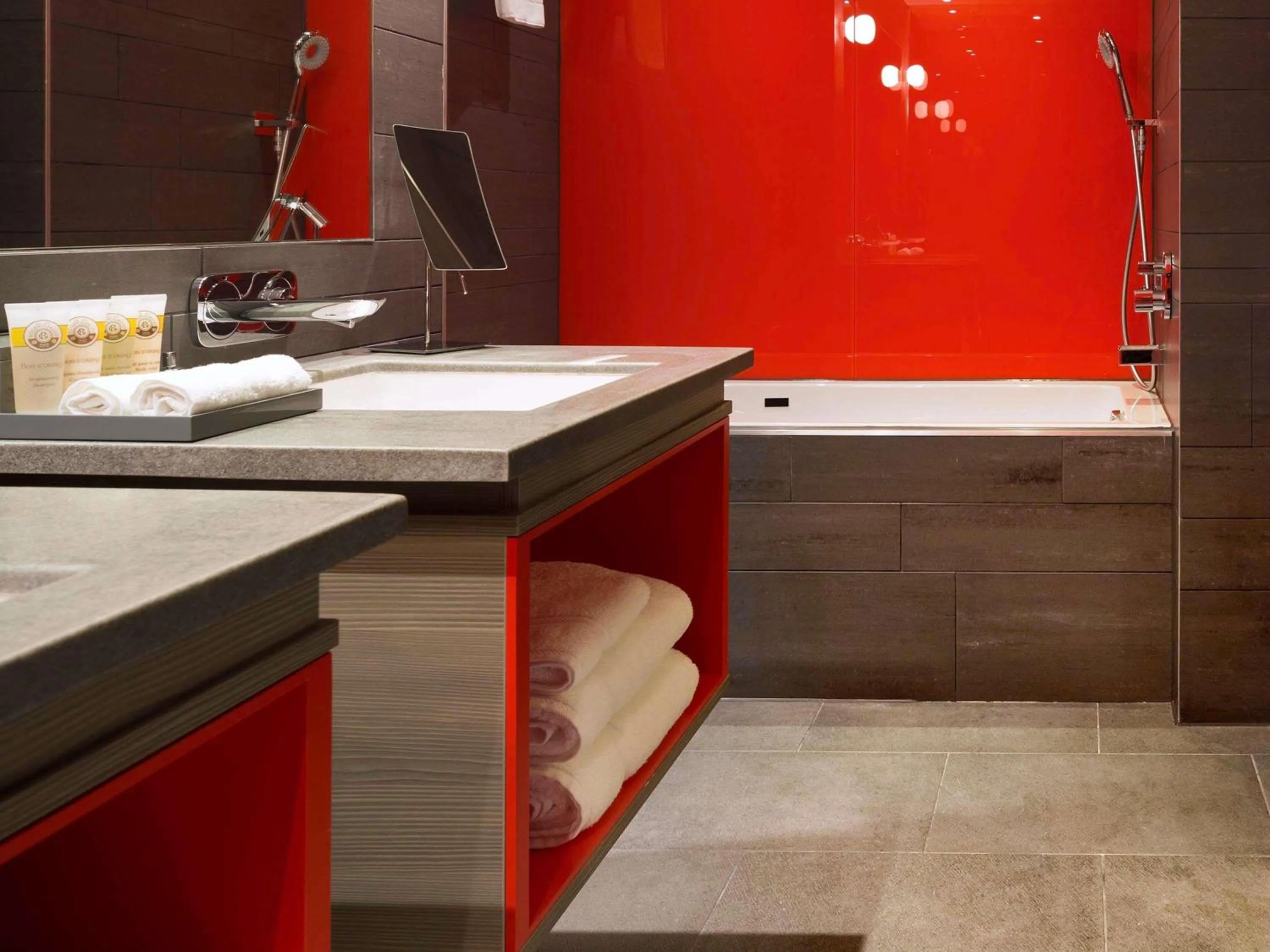 Bedroom in Pullman London St Pancras