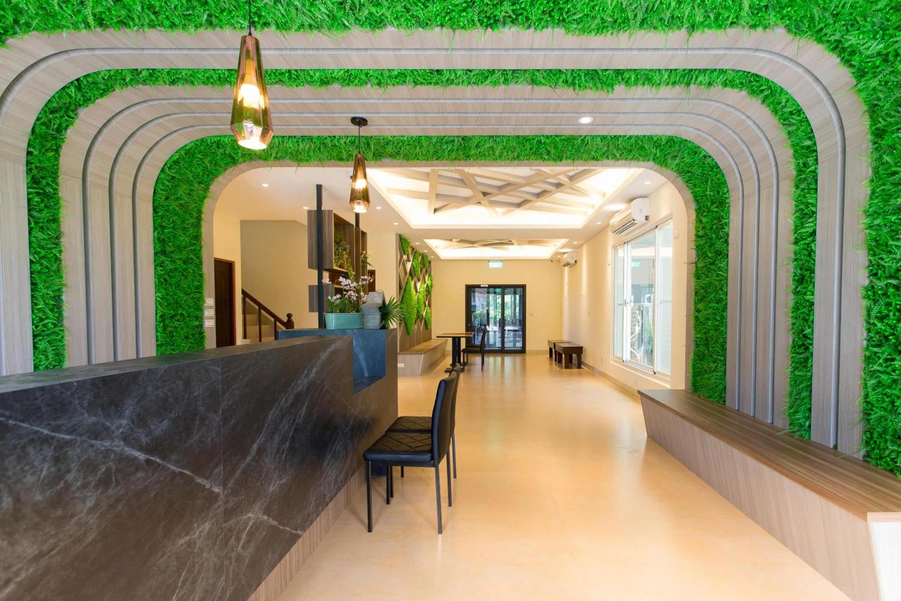 Lobby or reception in 17th Summer