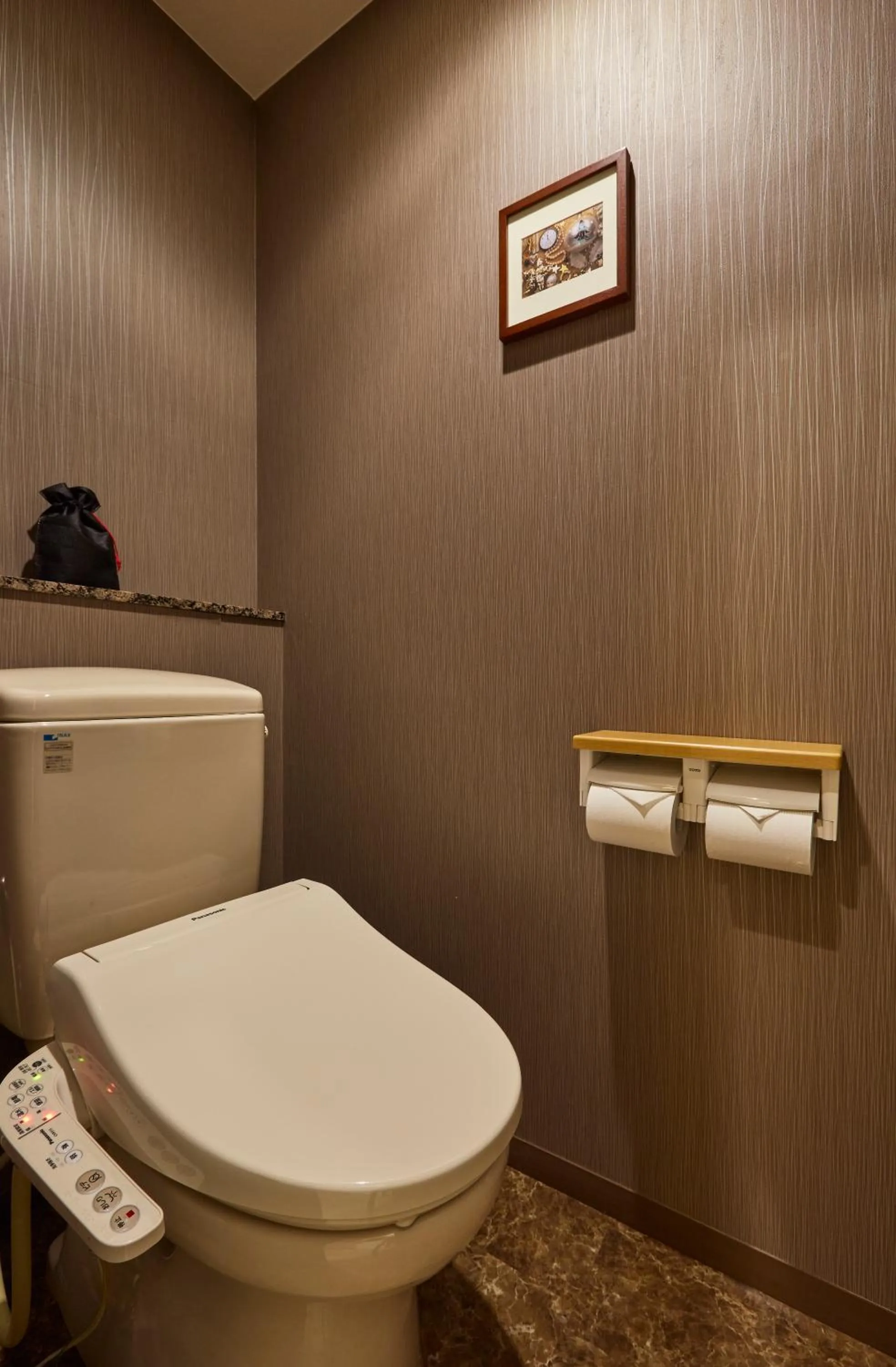 Toilet in Hotel Christmas (Leisure Hotel)