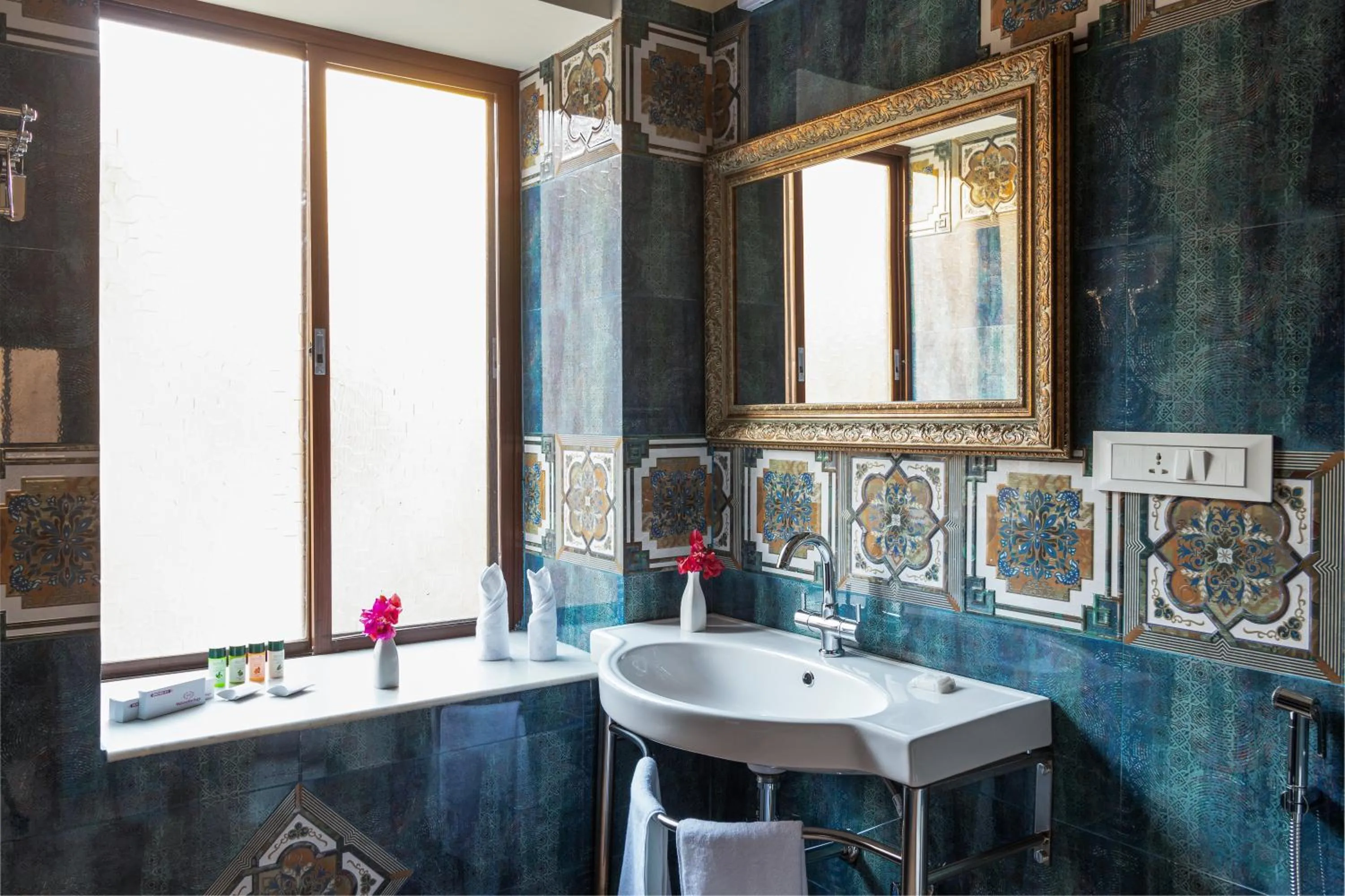 Restaurant/places to eat in WelcomHeritage Mandir Palace