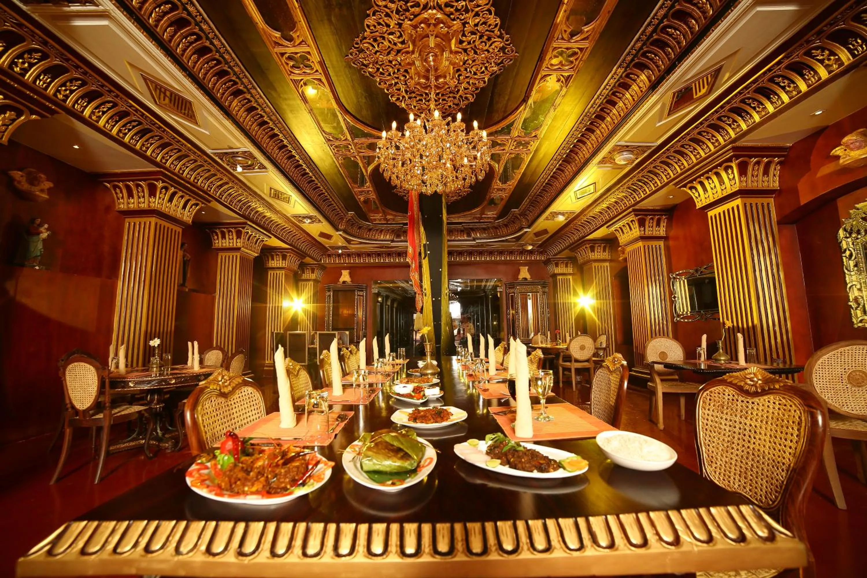 Restaurant/places to eat in Ginger House Museum Hotel