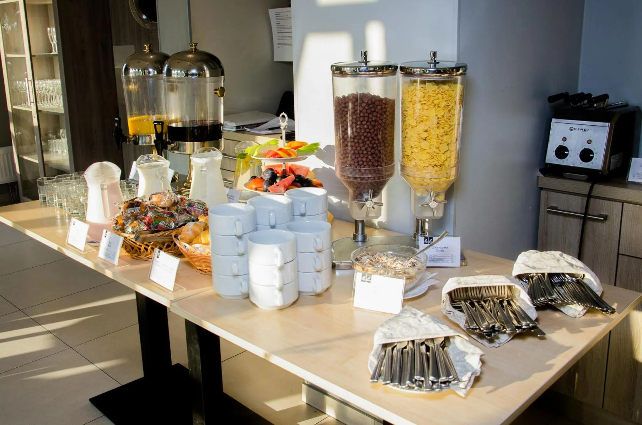 Breakfast in Raziotel Kyiv Yamska