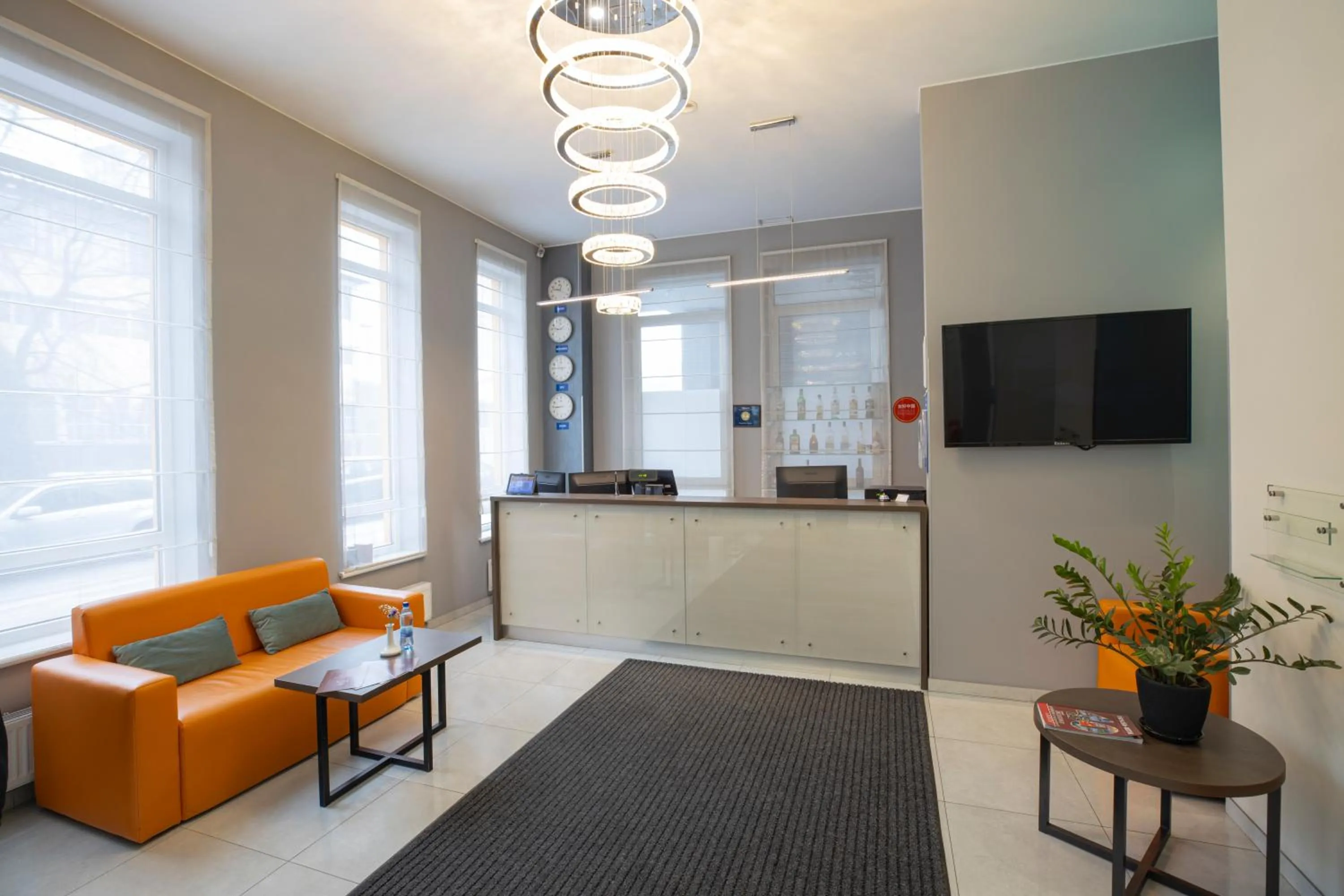 Lobby or reception in Raziotel Kyiv Yamska