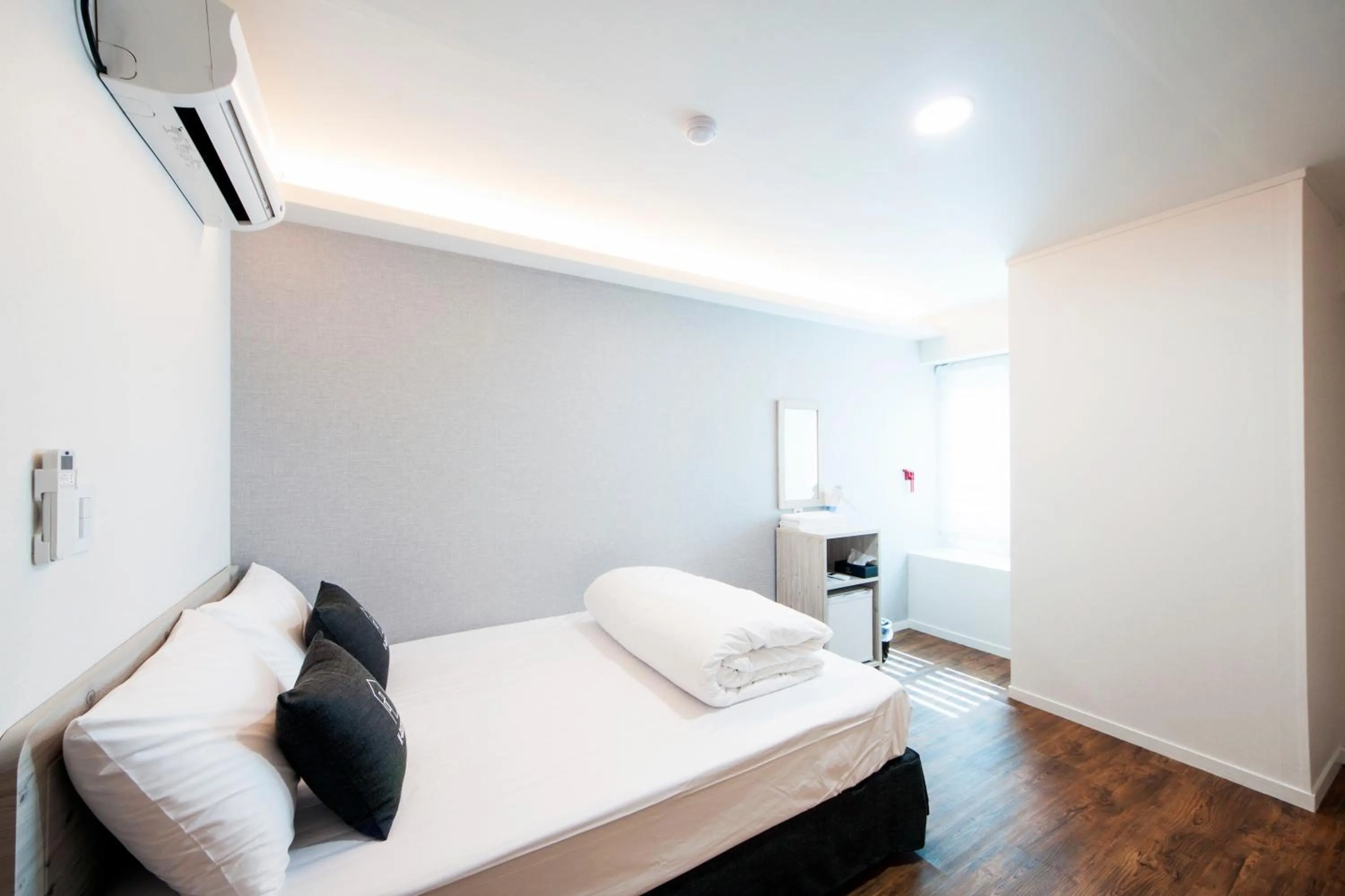 Bedroom, Bed in Seoul Grand Hostel EWHA Univ