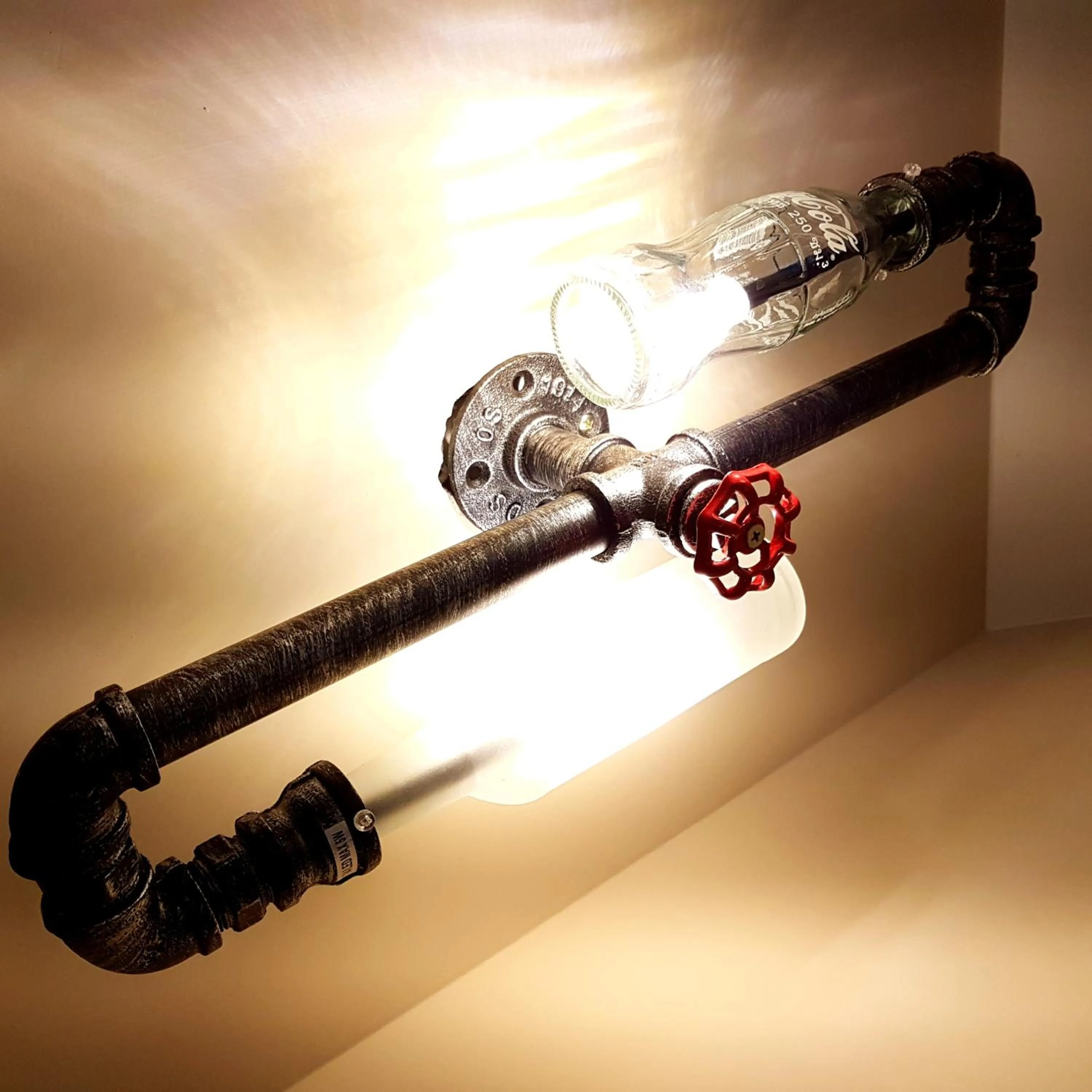 Decorative detail in Sunny Stream B & B