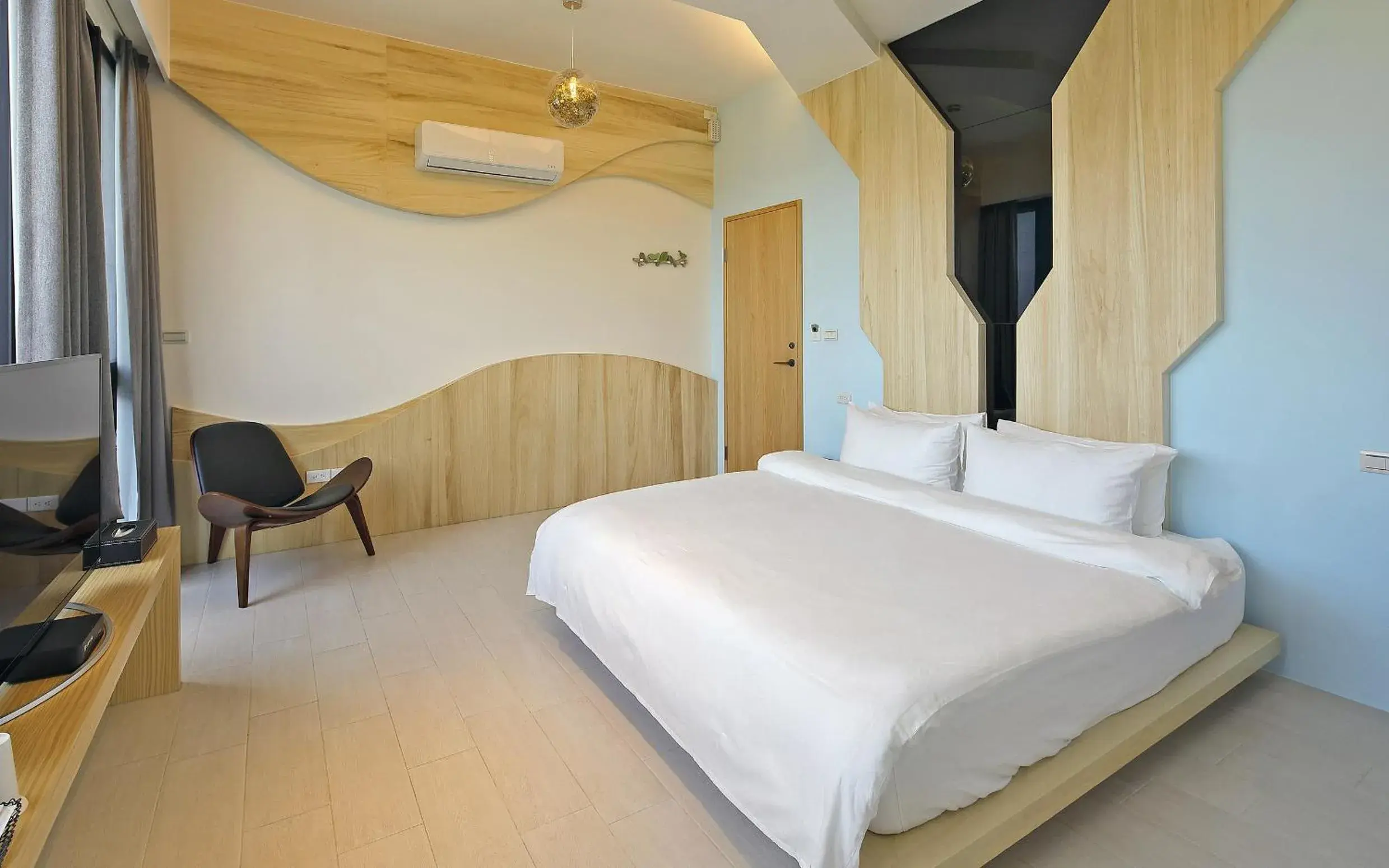 Photo of the whole room, Bed in Sunny Stream B & B Photo of the whole room, Bed in Sunny Stream B & B