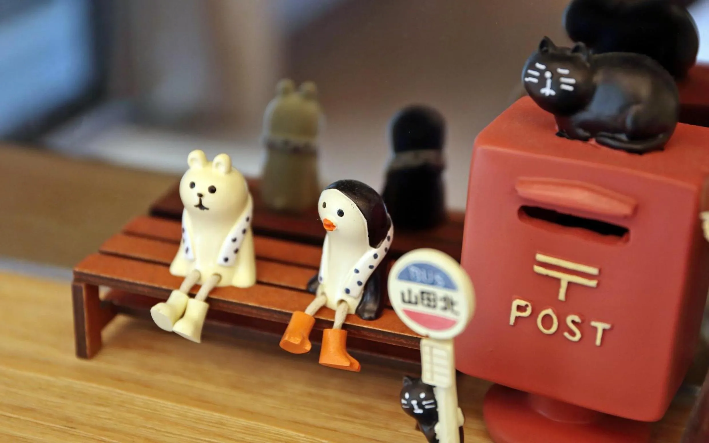 Decorative detail in Sunny Stream B & B