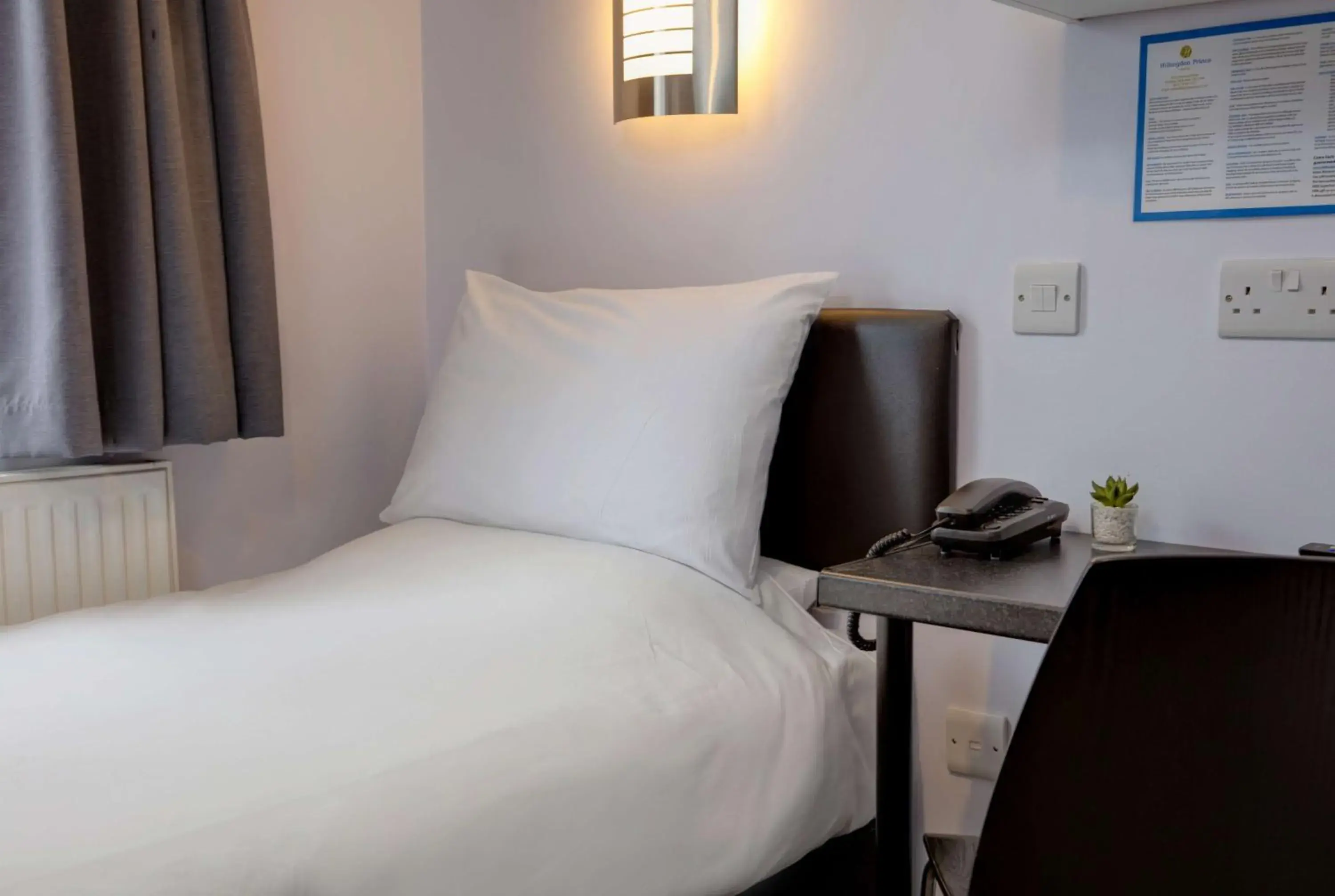 Standard Single Room - single occupancy in Sure Hotel by Best Western Reading Standard Single Room - single occupancy in Sure Hotel by Best Western Reading