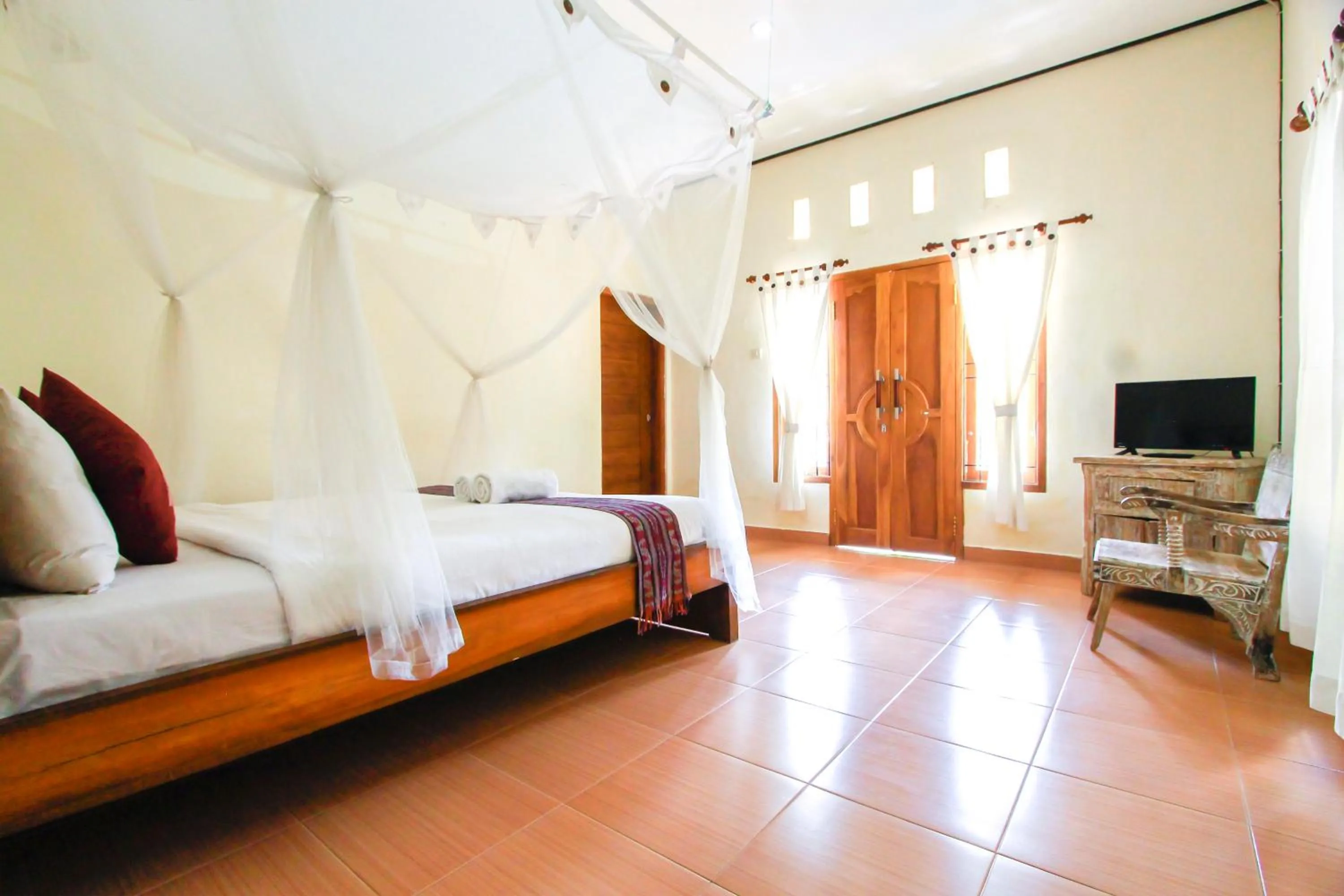 Bedroom, Bed in Aron Guest House Ubud