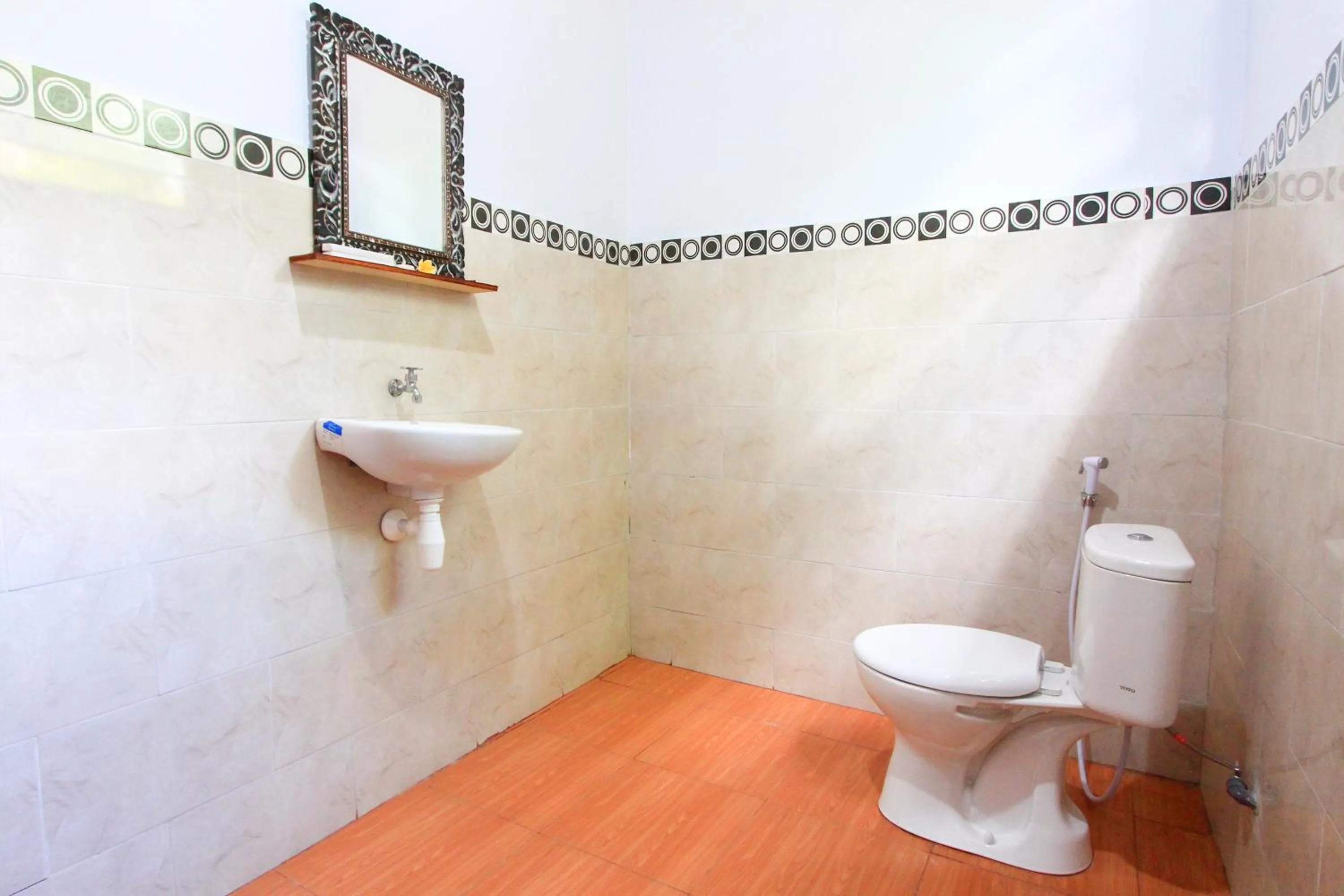 Bathroom in Aron Guest House Ubud
