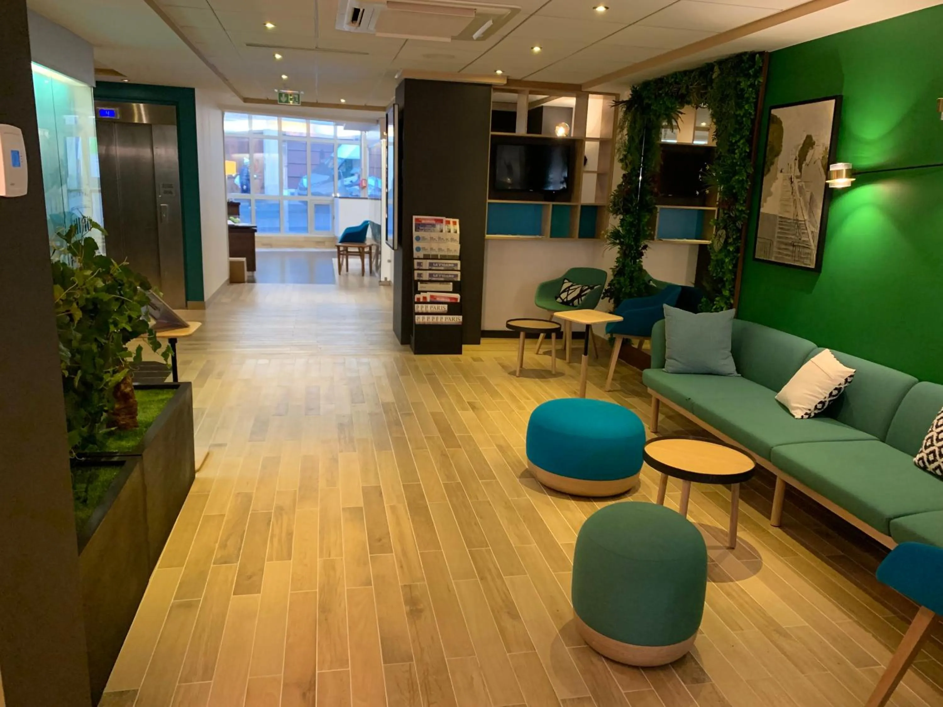 Property building in Holiday Inn Paris Montmartre by IHG