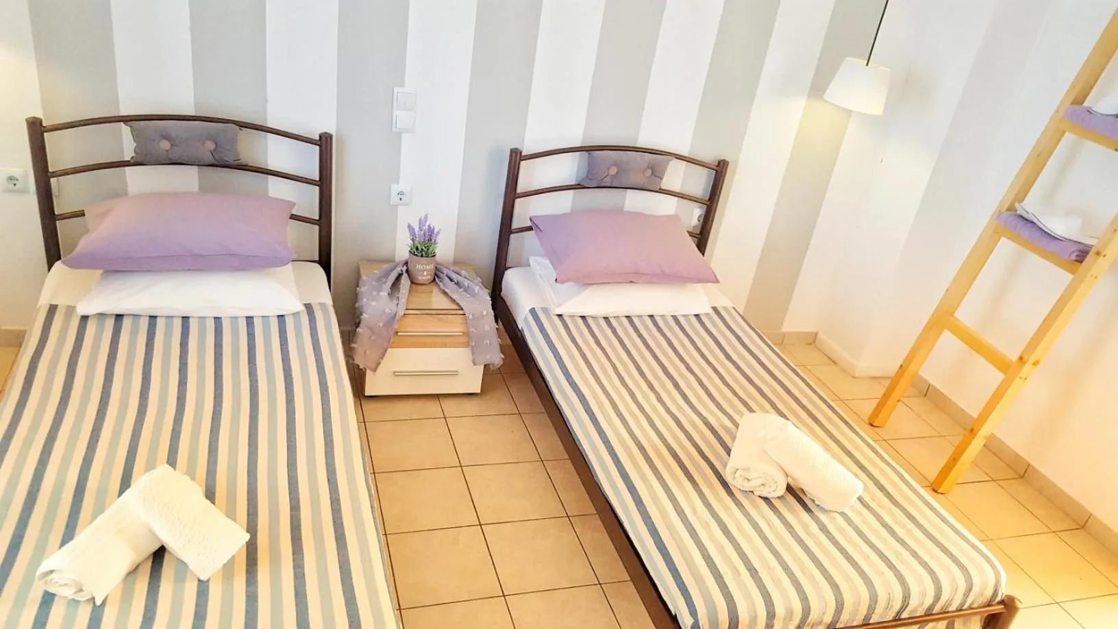 Photo of the whole room in Bel Momento