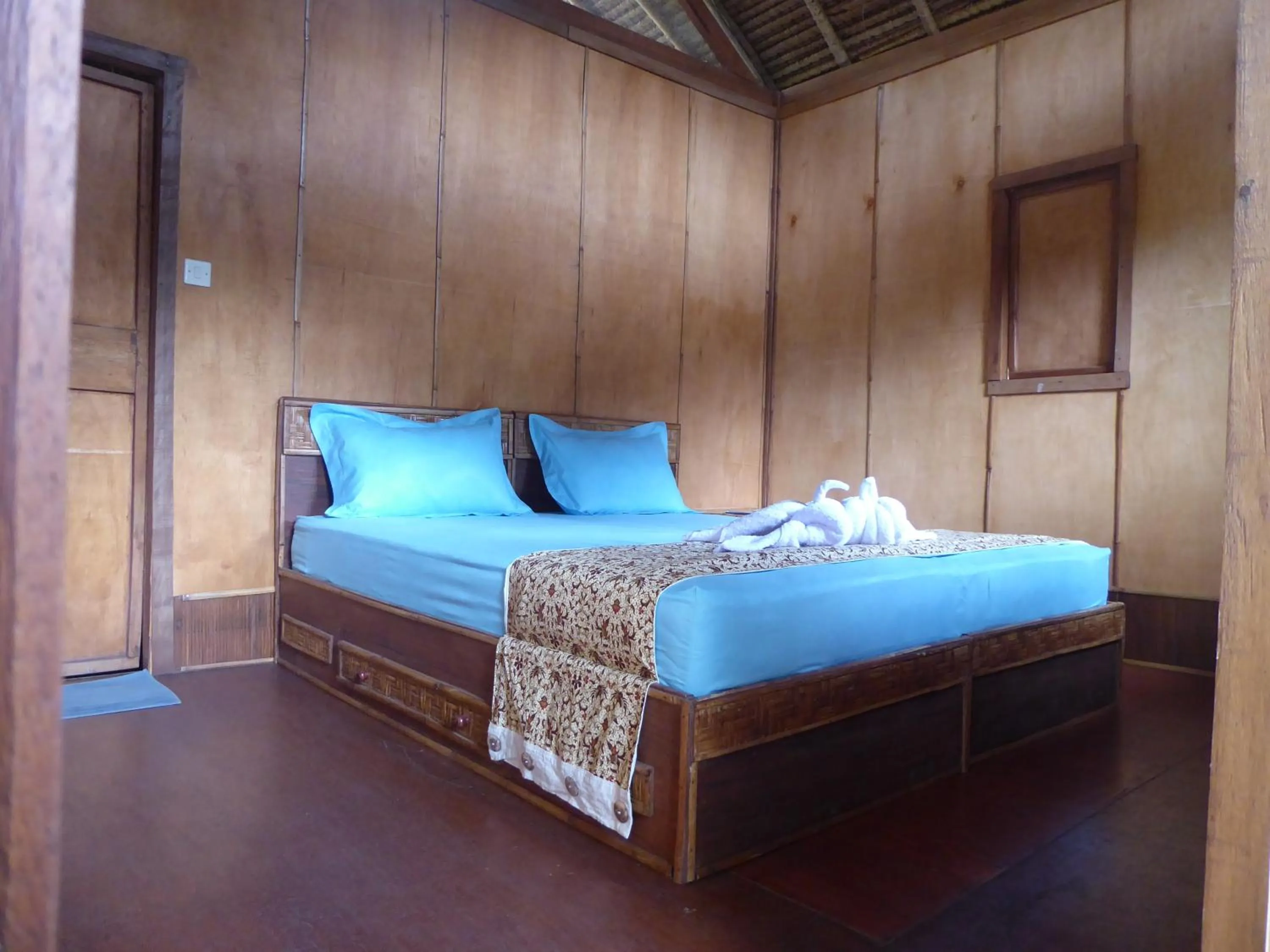Bedroom, Bed in Shibui Garden Bungalows and Restaurant