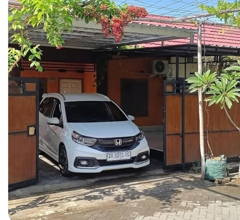 Shibui Garden Bungalows and Restaurant