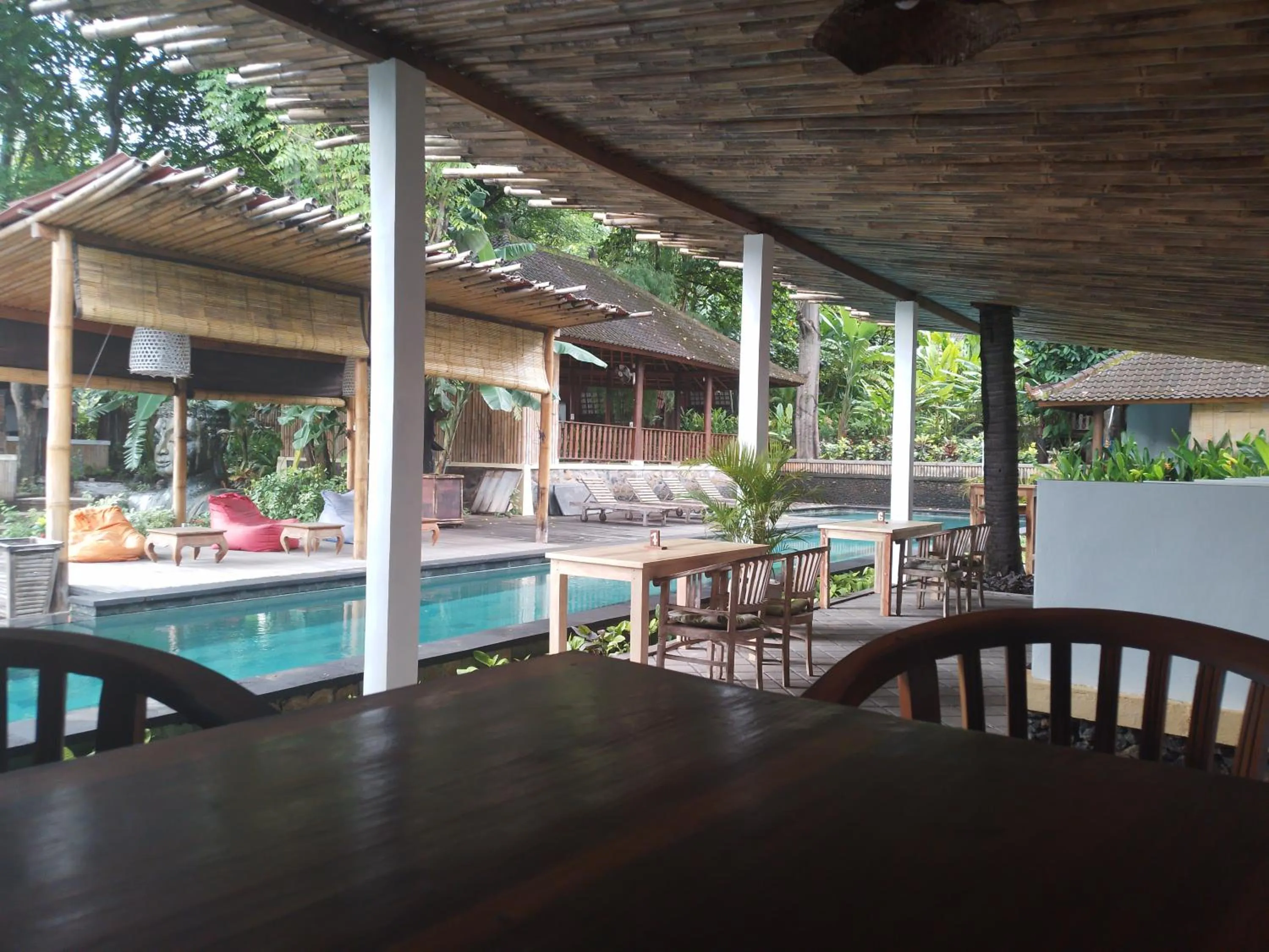 Restaurant/places to eat in Ocean Prana Village