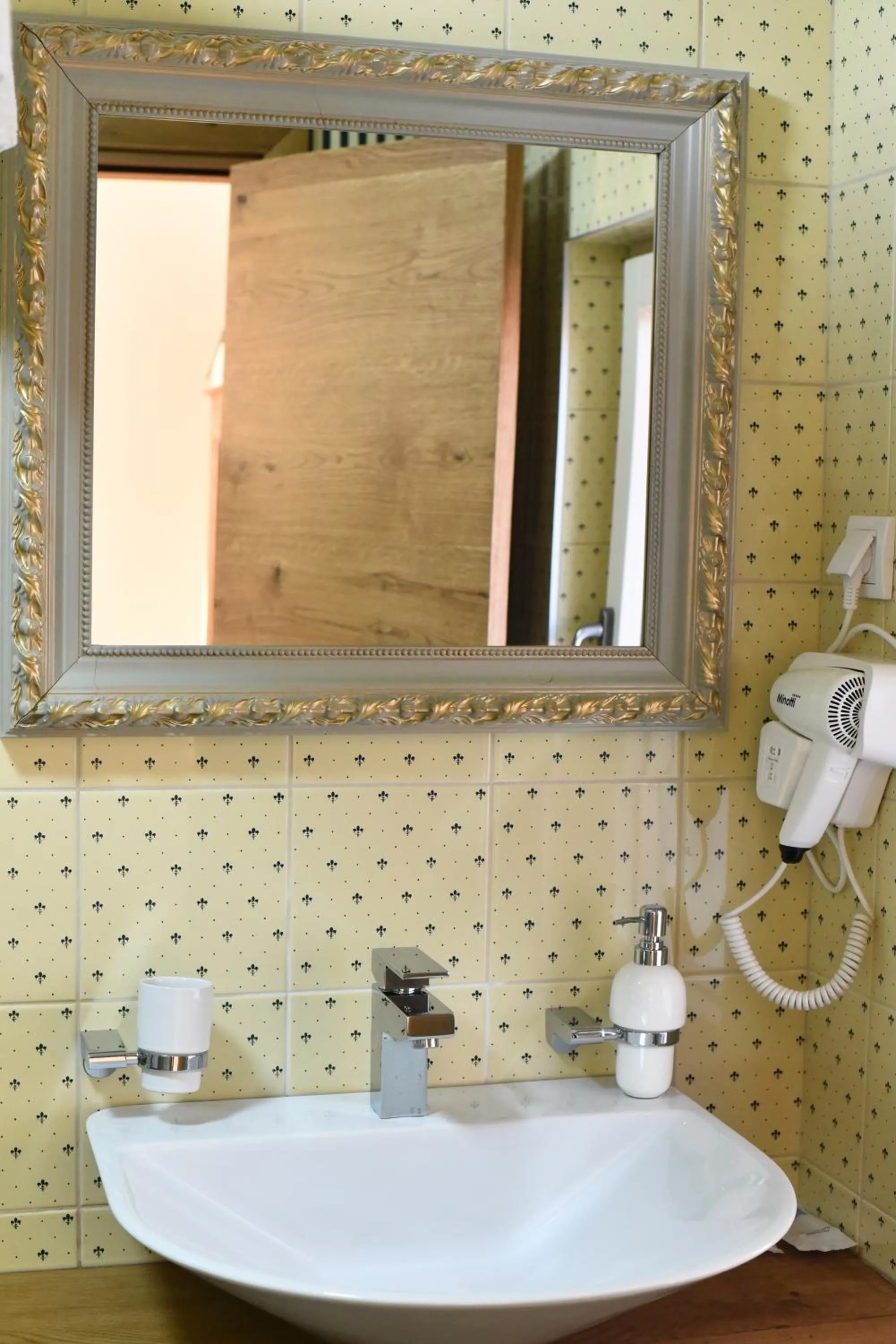 Toilet in B&B Villa Panuka