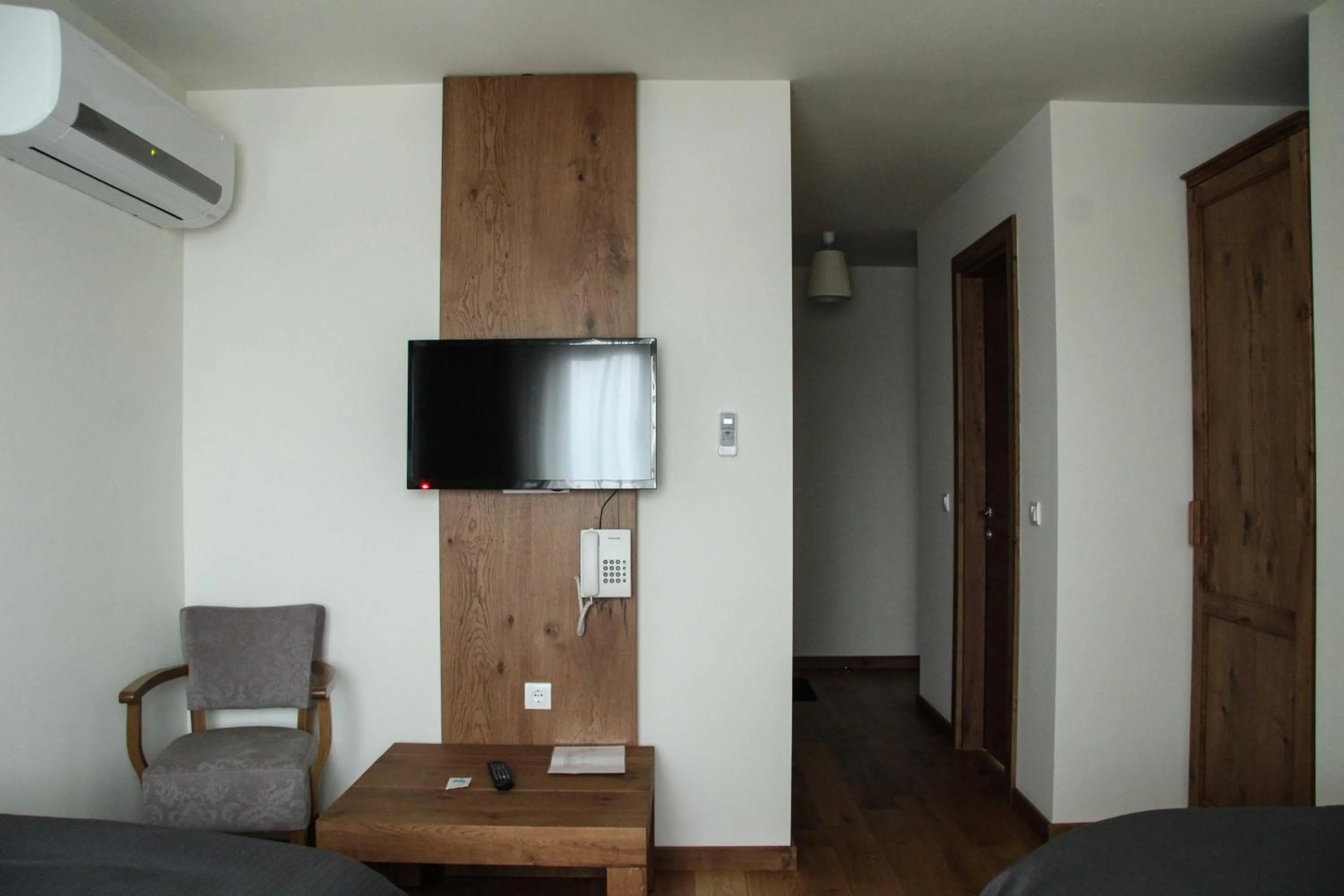 TV and multimedia in B&B Villa Panuka