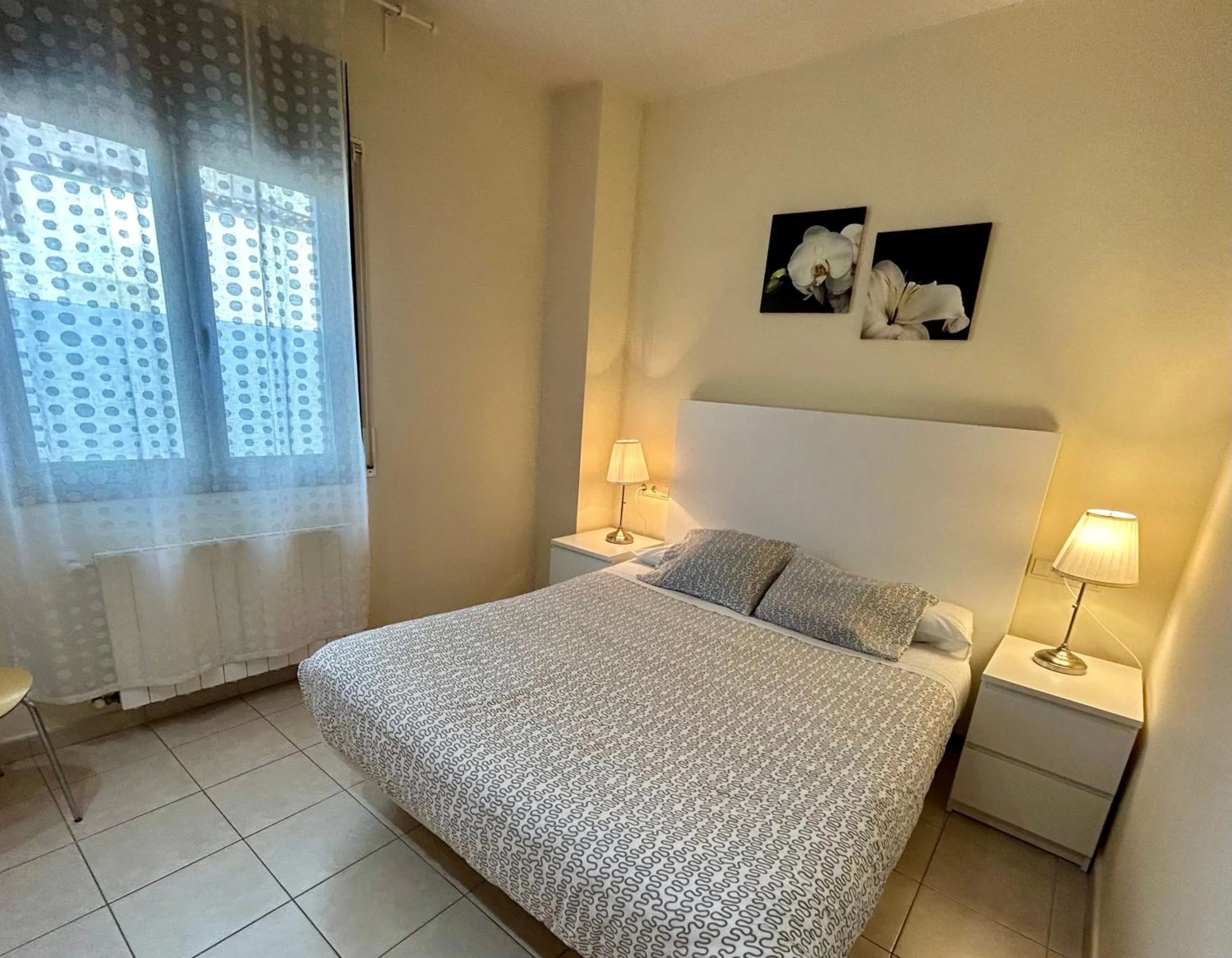 Bedroom, Bed in Apartamentos TDM