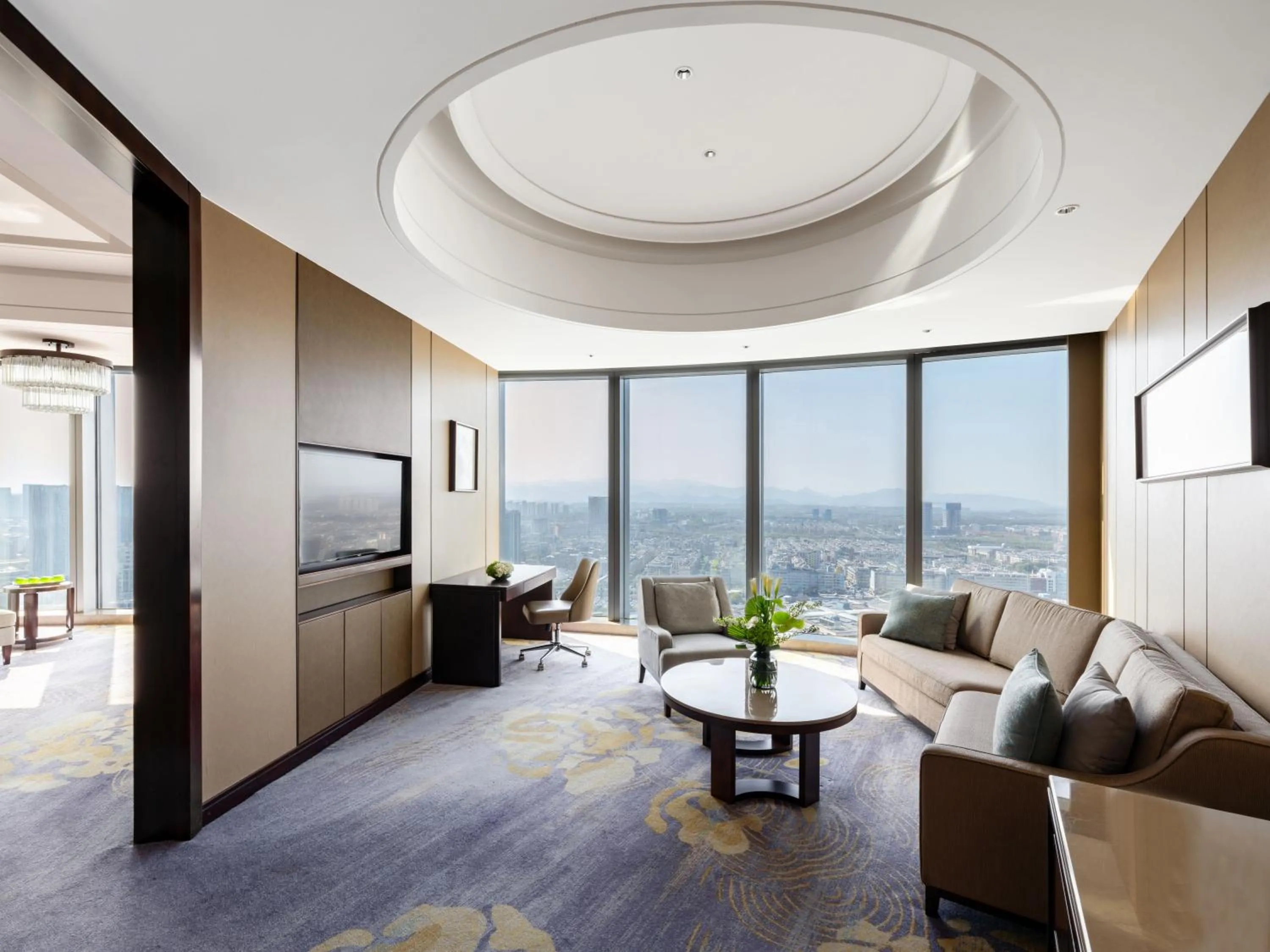 Living room in Shangri-La Yiwu