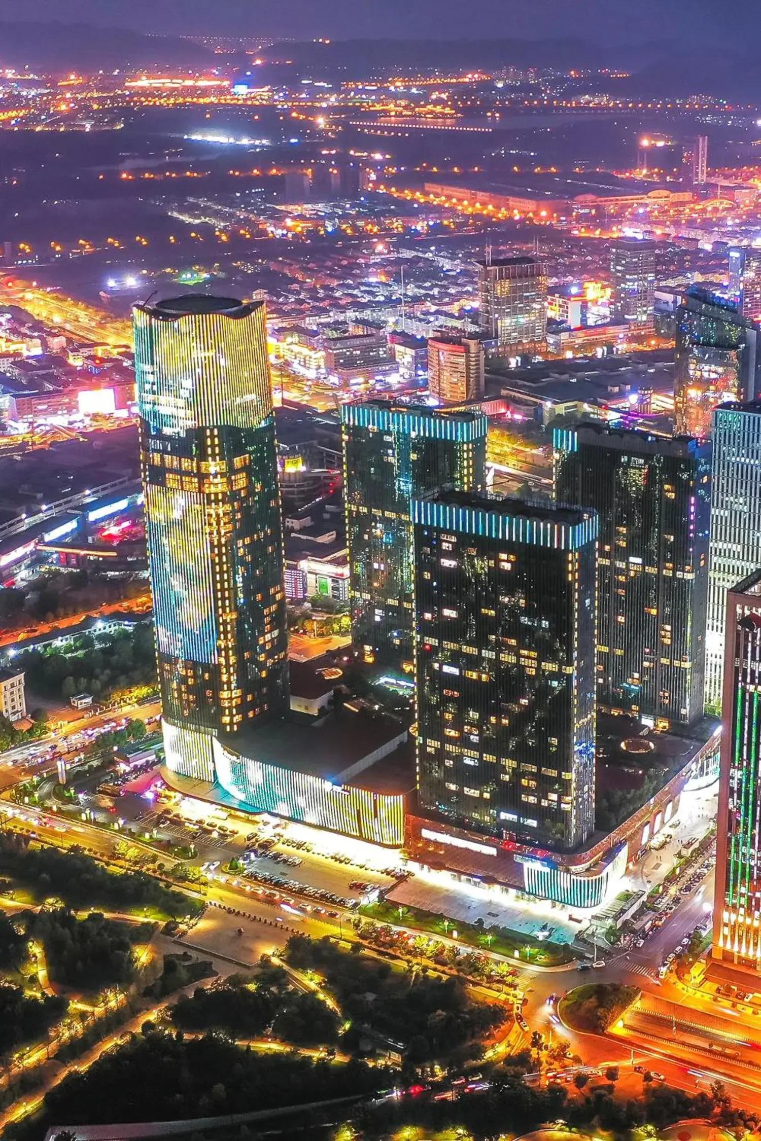 Bird's eye view in Shangri-La Yiwu - 3 Min To The Mall, Free Coffee At Lobby Bird's eye view in Shangri-La Yiwu - 3 Min To The Mall, Free Coffee At Lobby