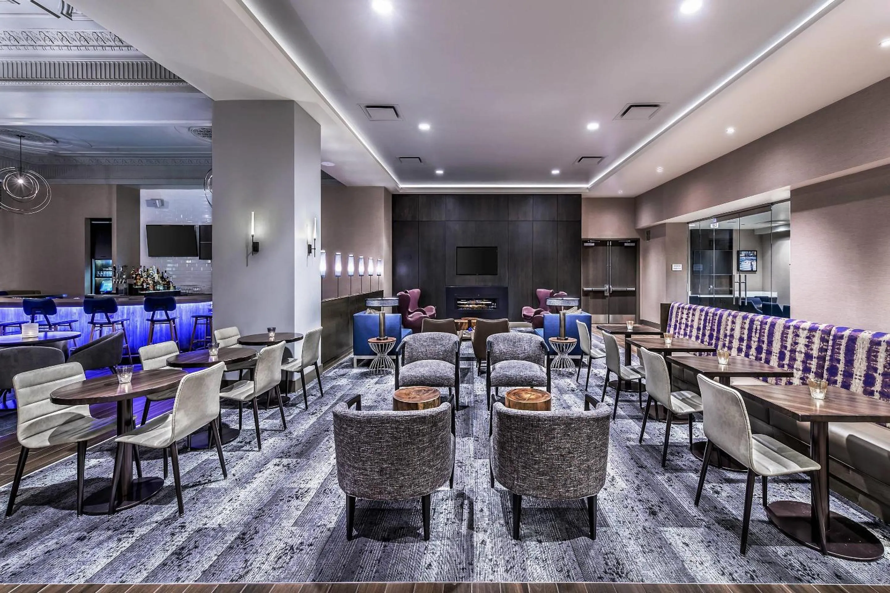 Restaurant/places to eat in Cambria Hotel Chicago Loop - Theatre District