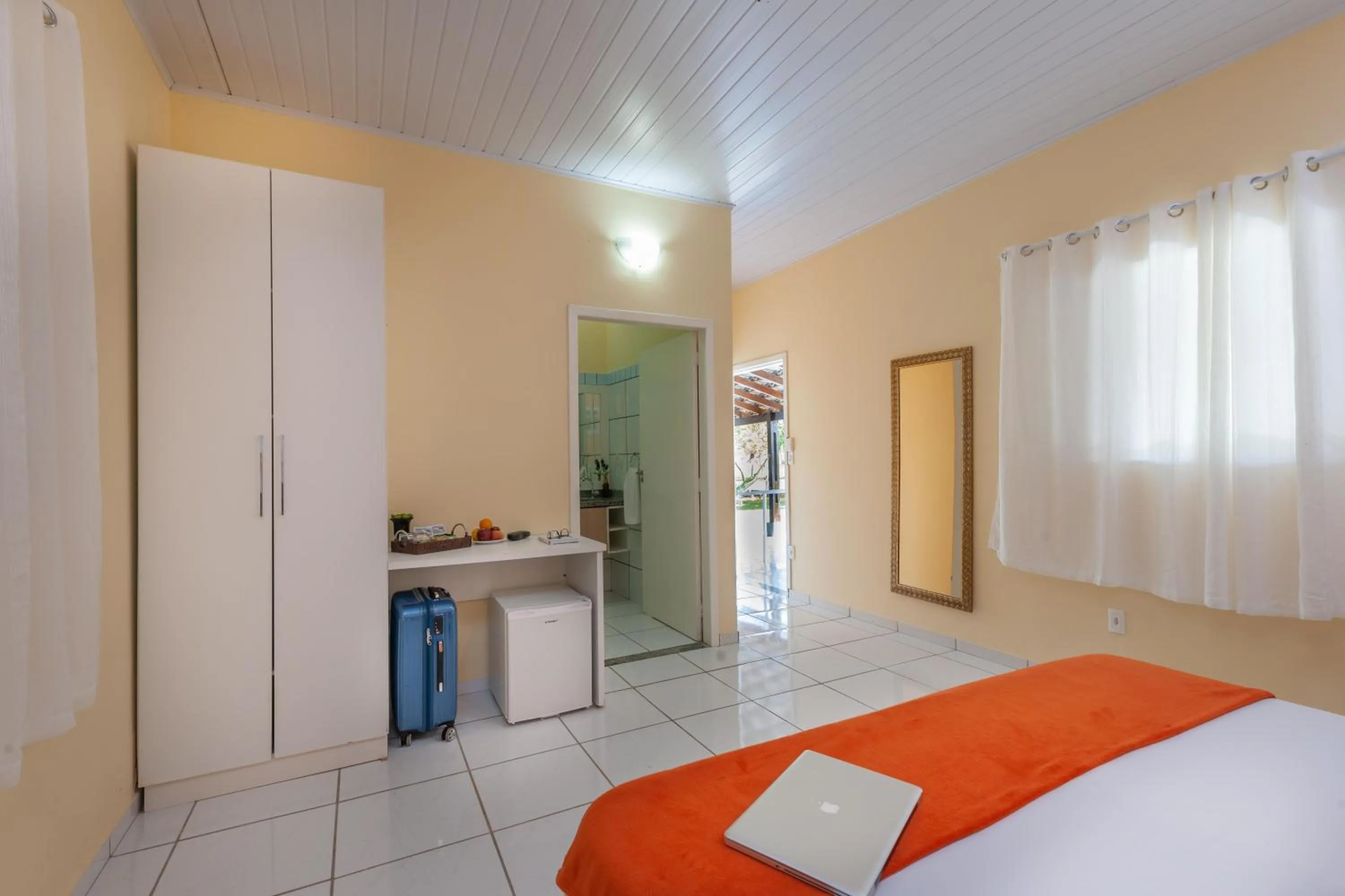 Photo of the whole room, Bed in Pousada Rio Claro