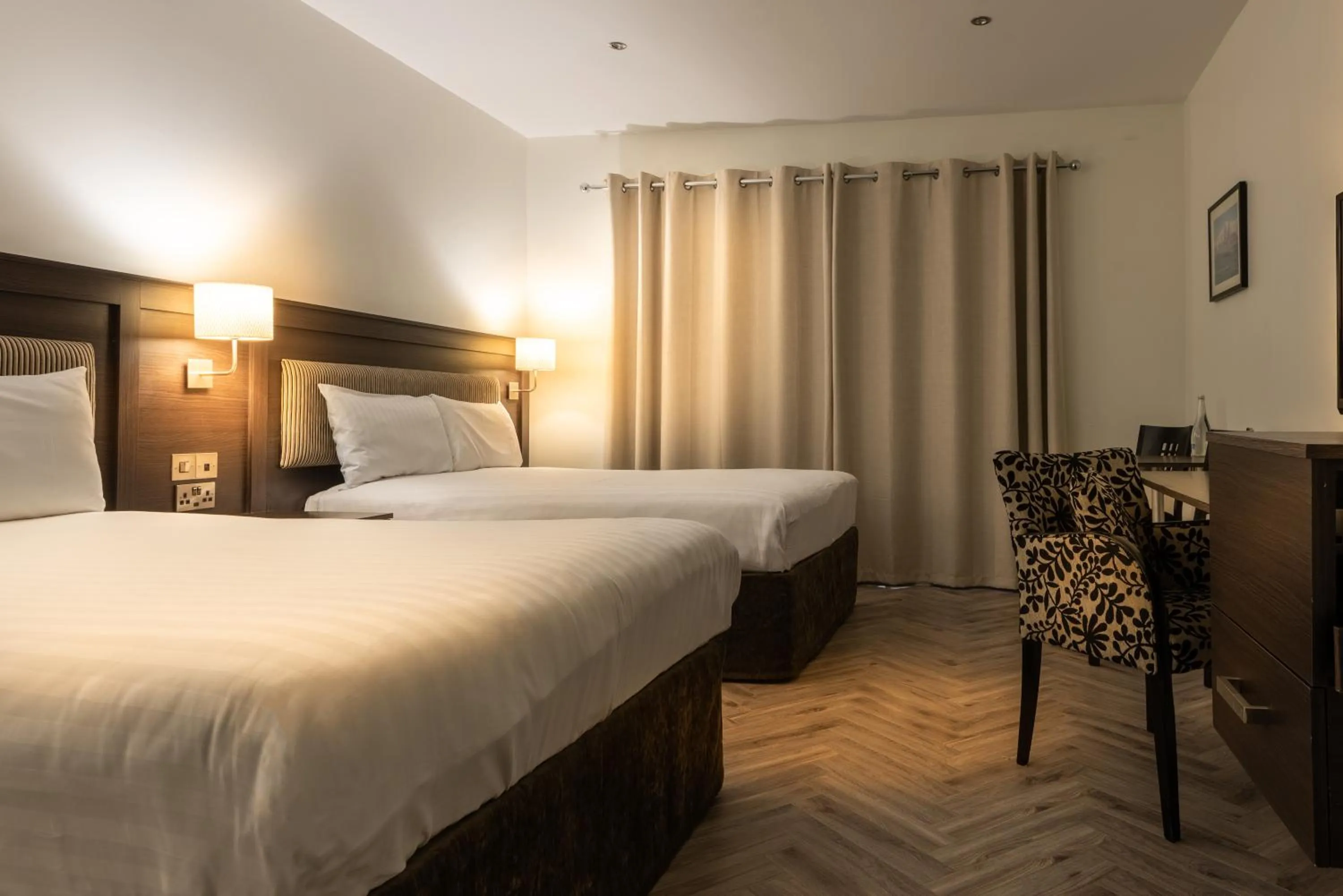 Bed in Da Vinci's Hotel