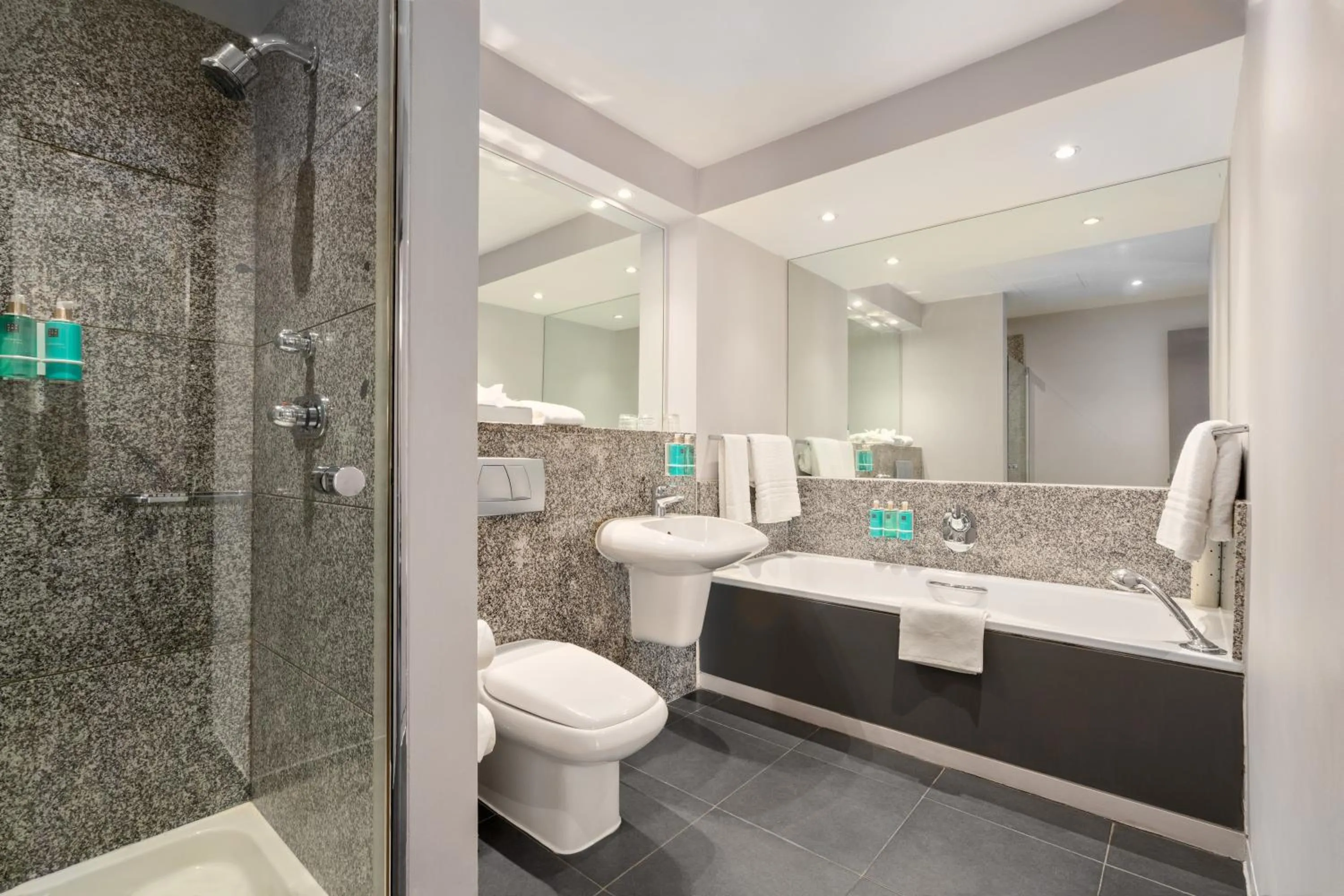 Bathroom in The Spencer Hotel