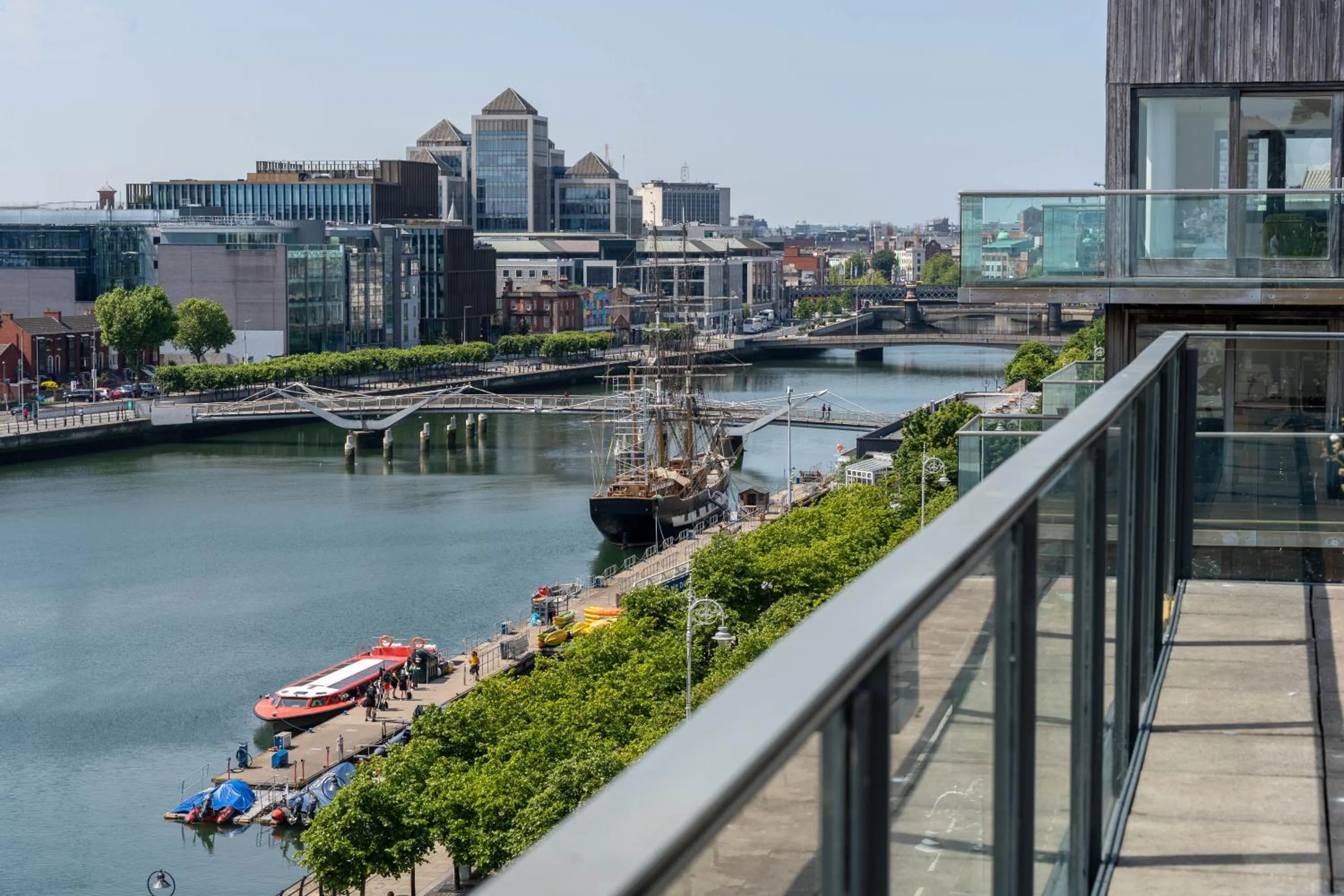 Balcony/Terrace in The Spencer Hotel