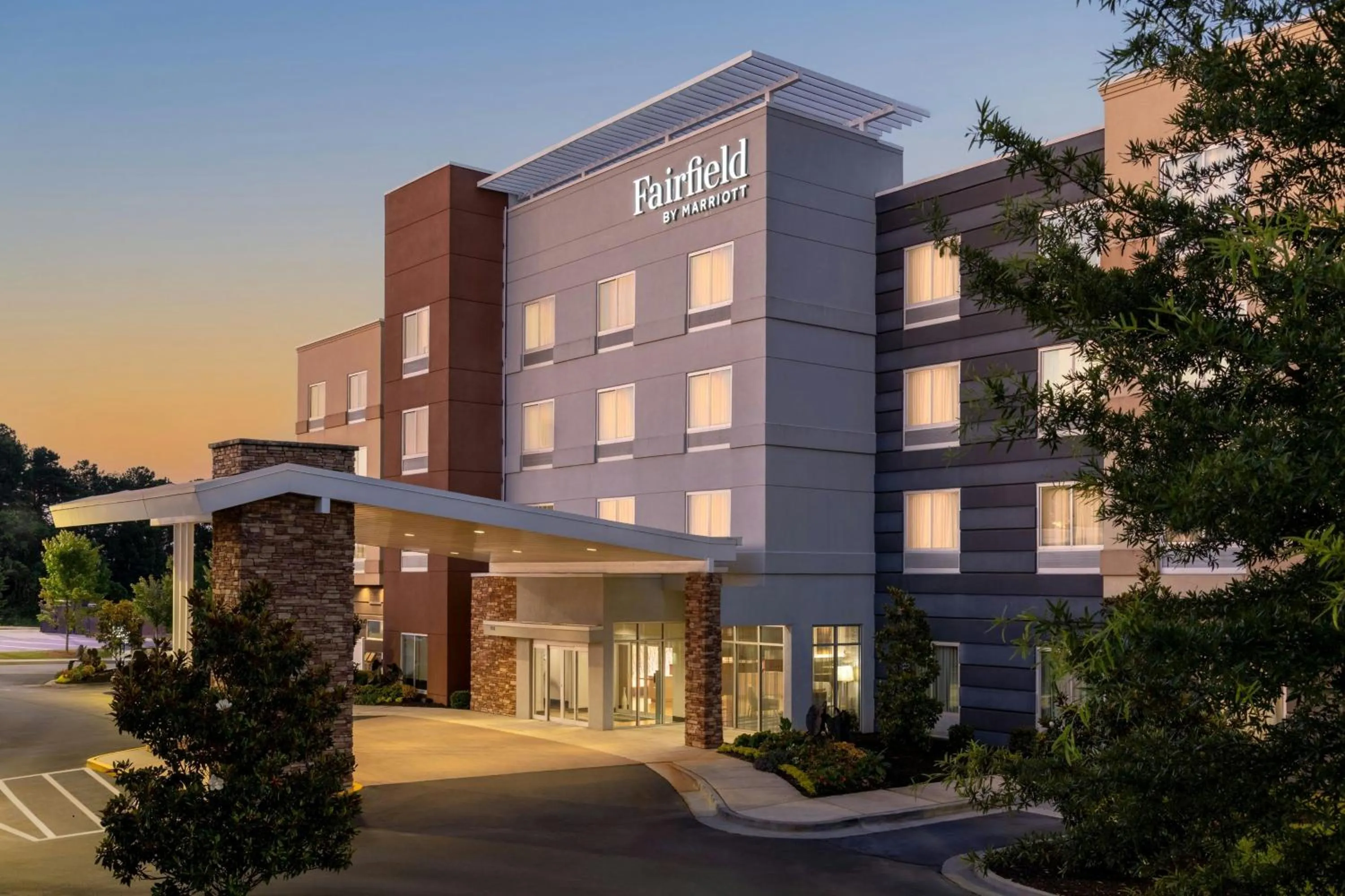 Property building in Fairfield Inn & Suites by Marriott Atlanta Acworth