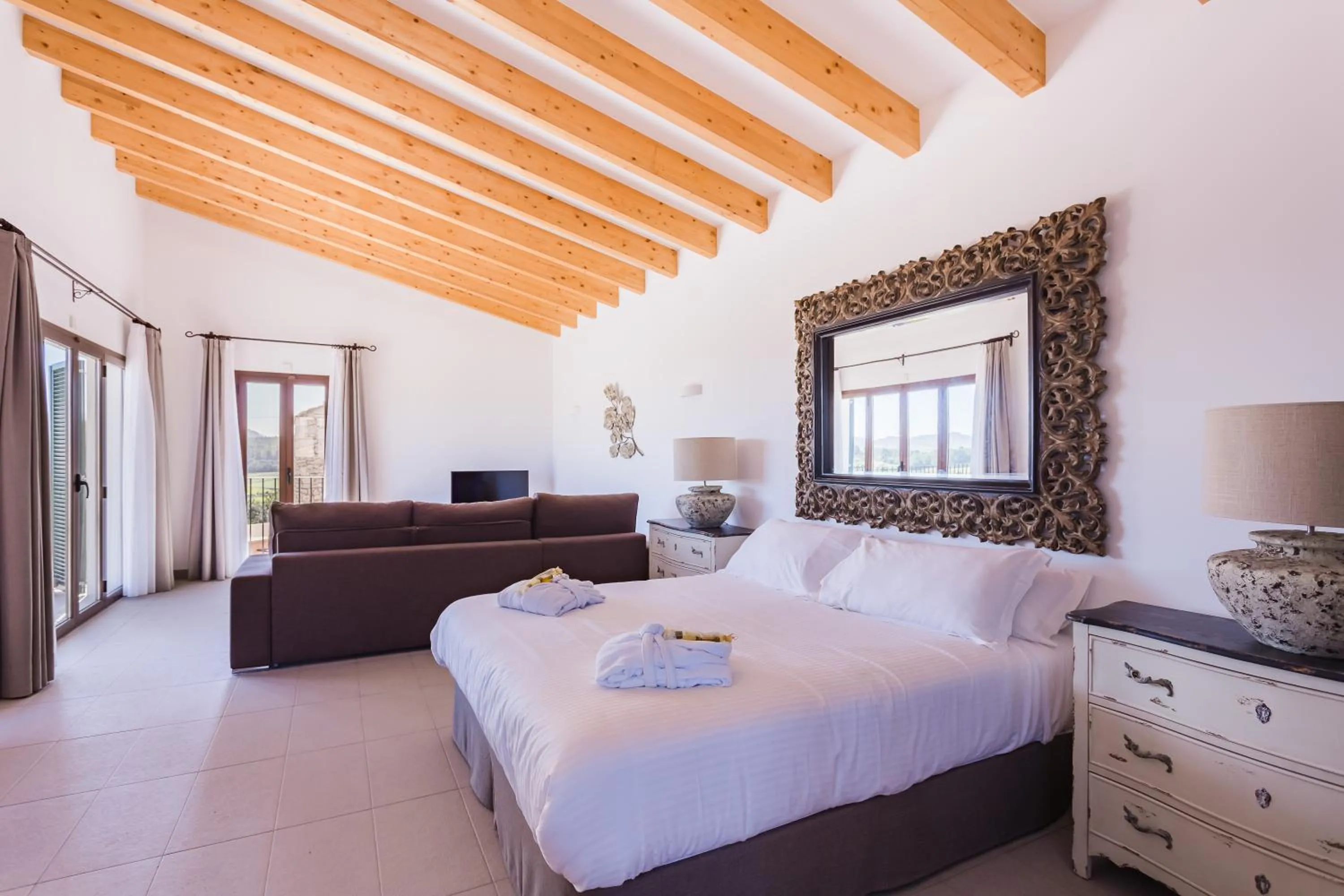 Photo of the whole room, Bed in Agroturismo Ses Vistes