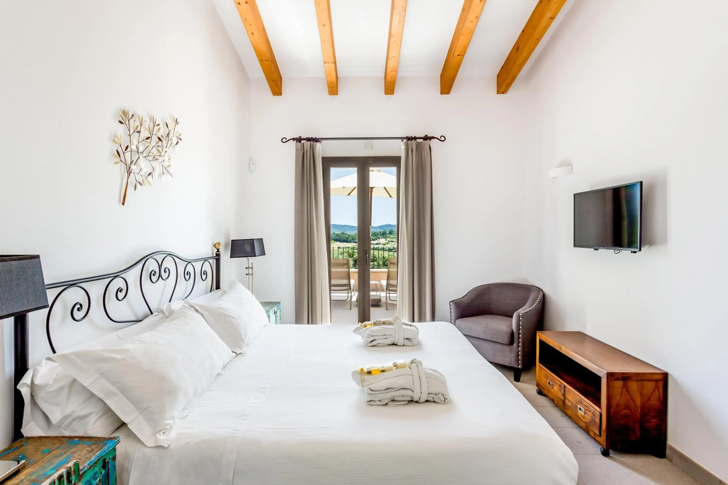 Bed in Agroturismo Ses Vistes