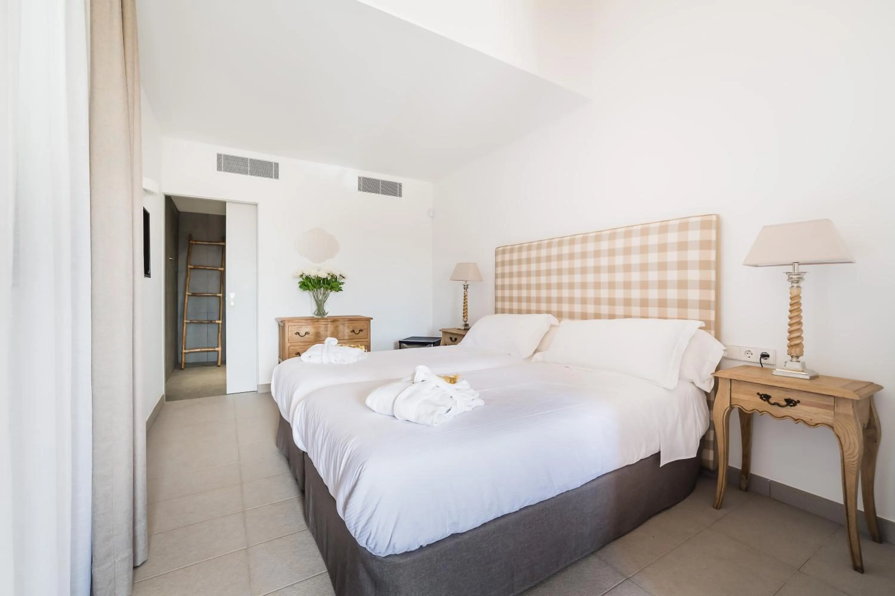 Bed in Agroturismo Ses Vistes